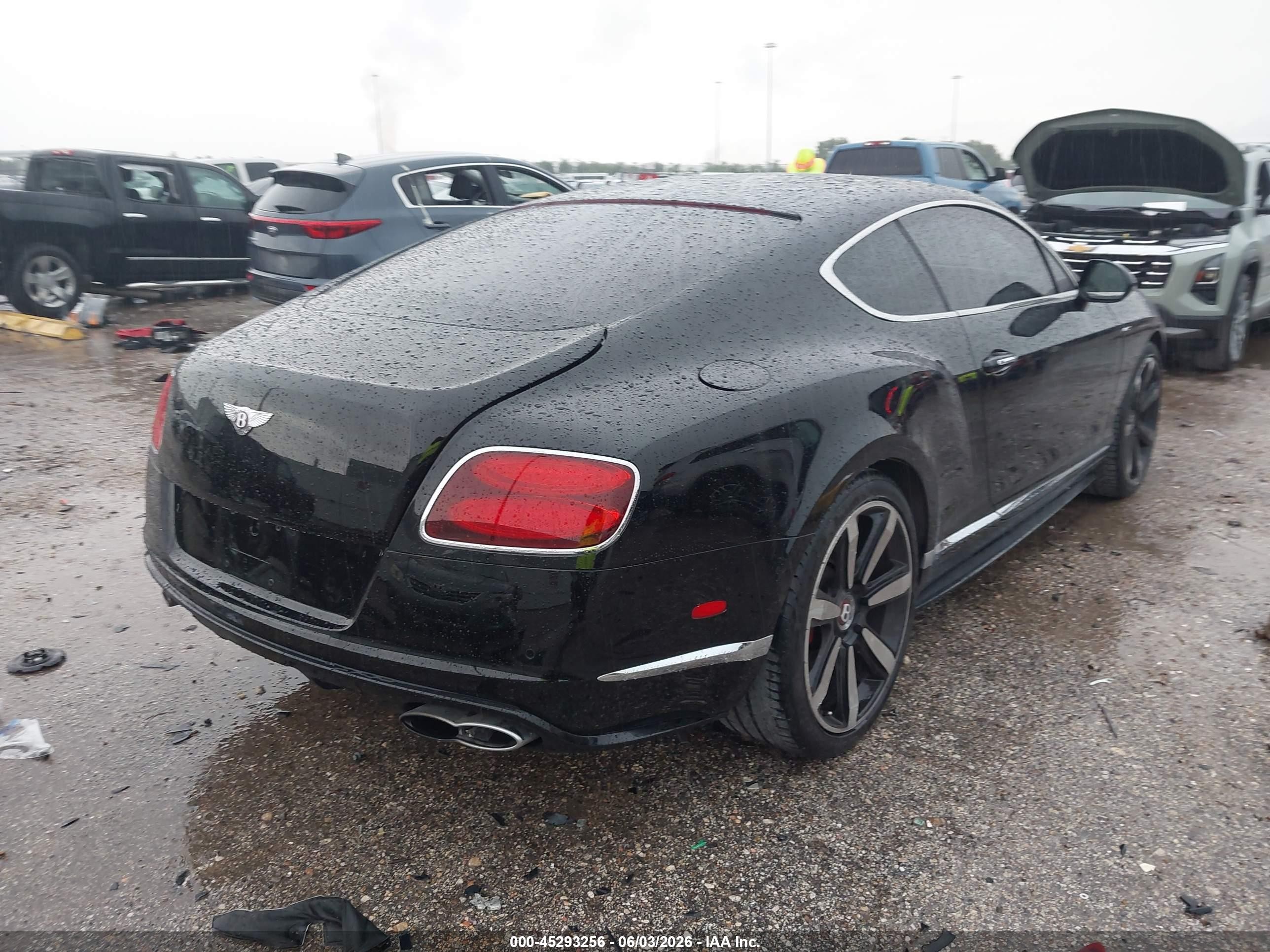 2014 Bentley Continental Gt V8 S Черный vin: SCBFH7ZA5EC040218