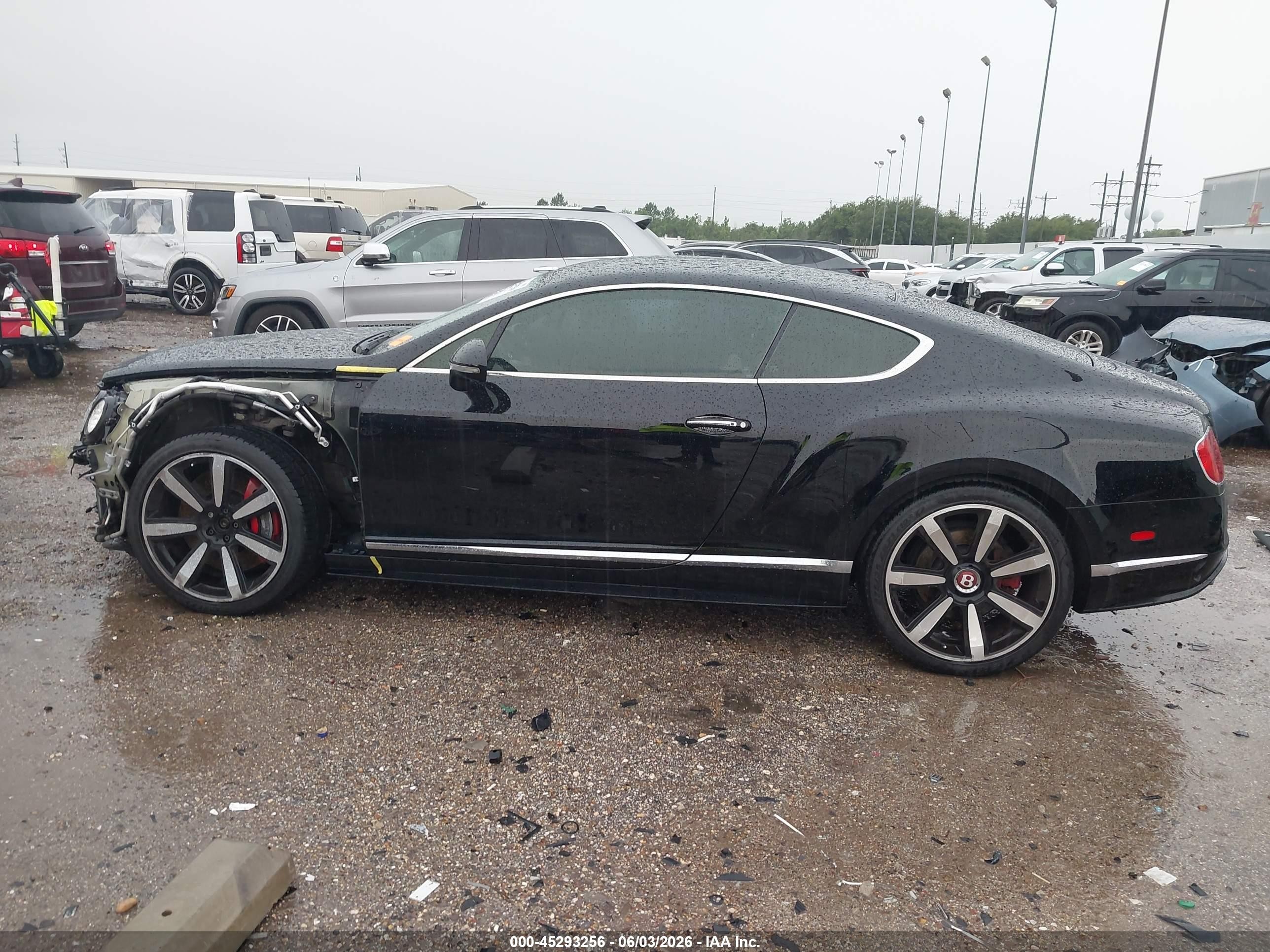 2014 Bentley Continental Gt V8 S Черный vin: SCBFH7ZA5EC040218