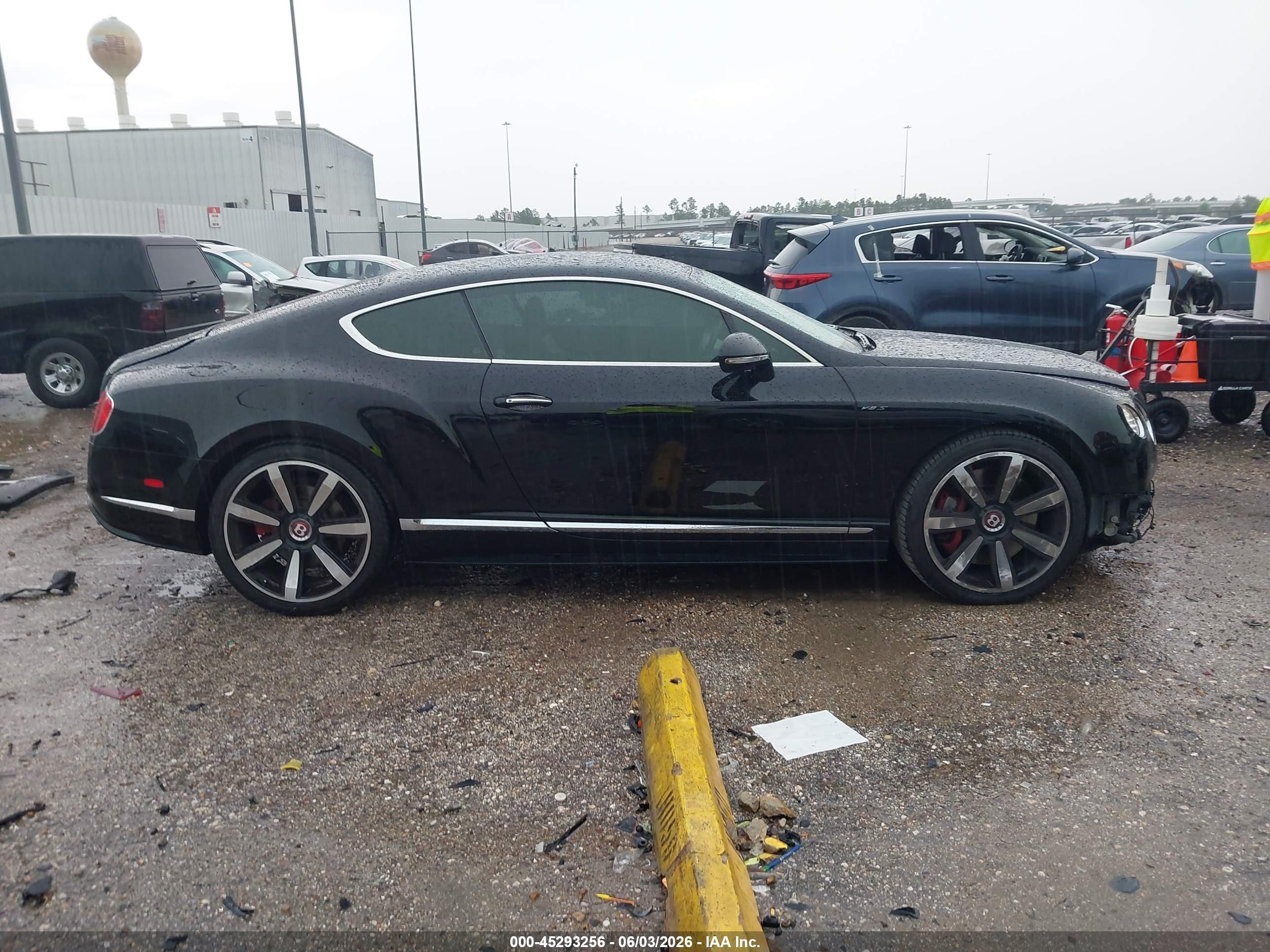 2014 Bentley Continental Gt V8 S Черный vin: SCBFH7ZA5EC040218