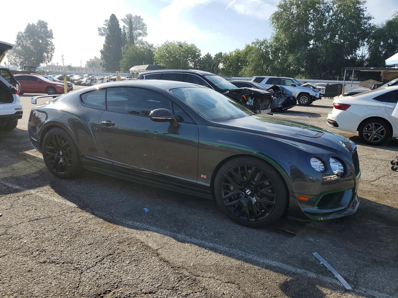2015 Bentley Continental Gt3 R Gray vin: SCBFS8ZA2FC049662