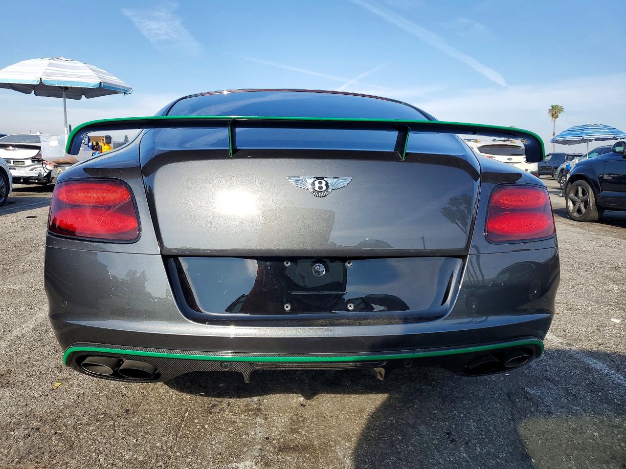 2015 Bentley Continental Gt3 R Gray vin: SCBFS8ZA2FC049662