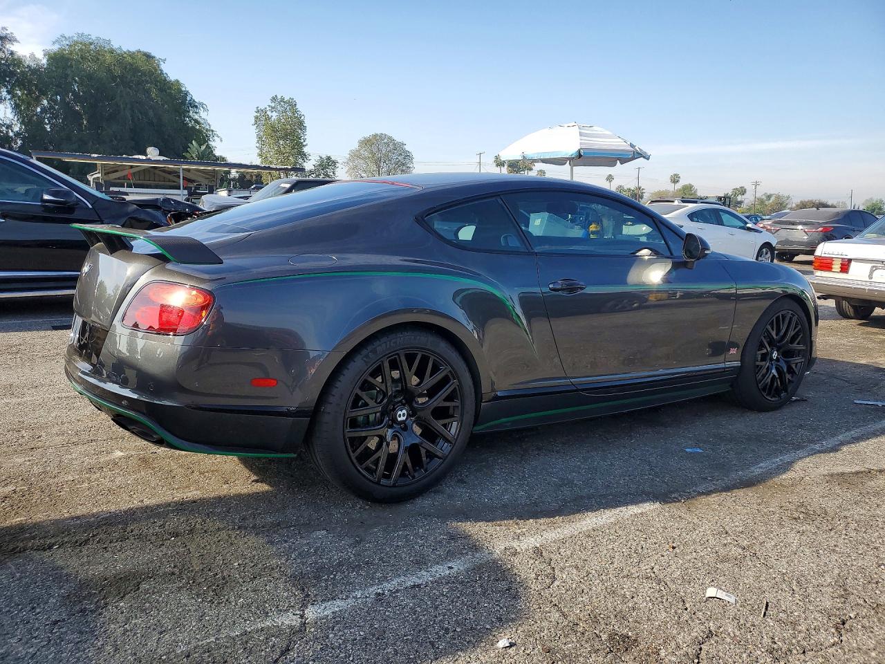 2015 Bentley Continental Gt3 R Gray vin: SCBFS8ZA2FC049662