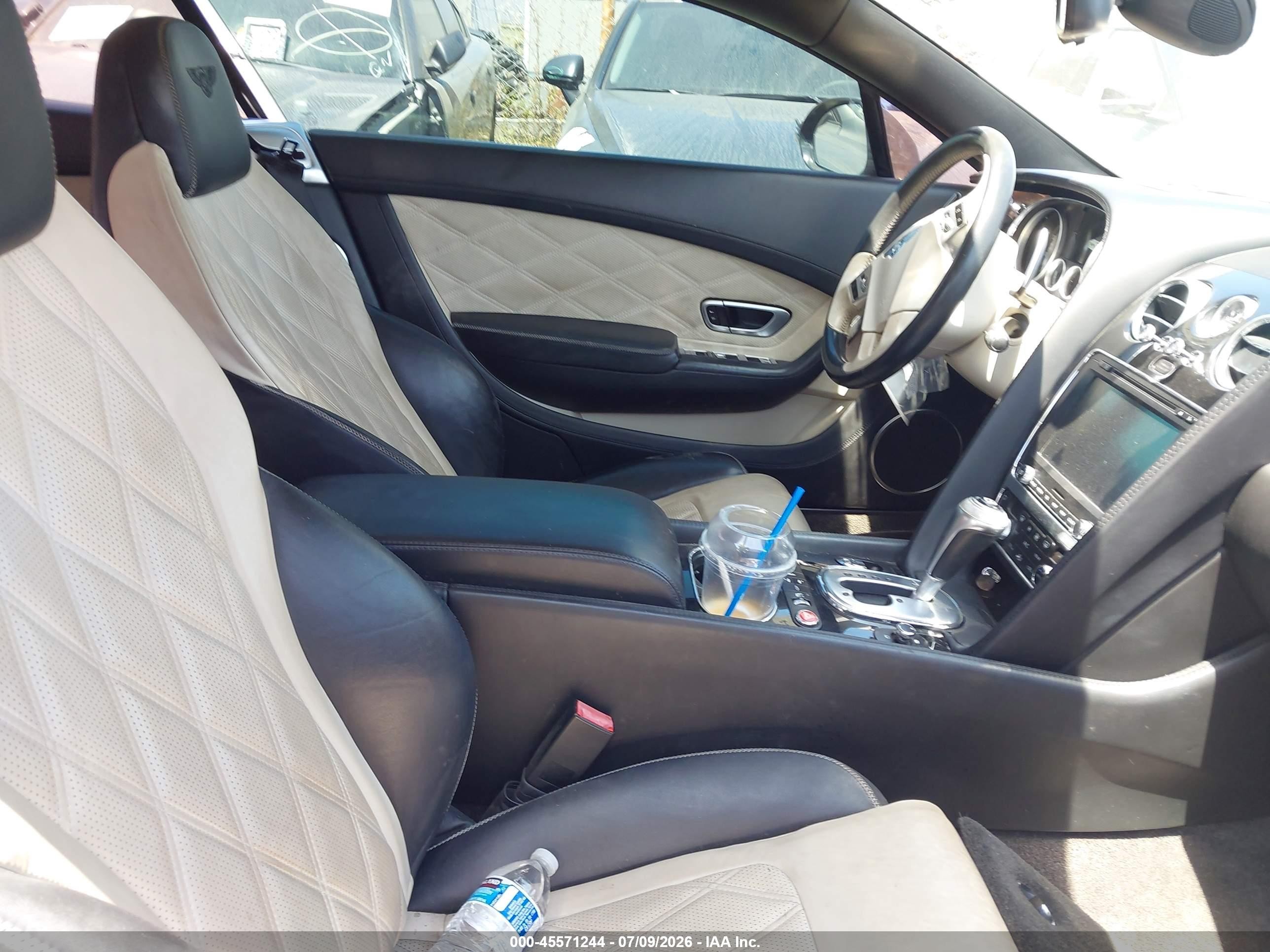 2013 Bentley Continental Gt V8 Red vin: SCBFT7ZA2DC083685