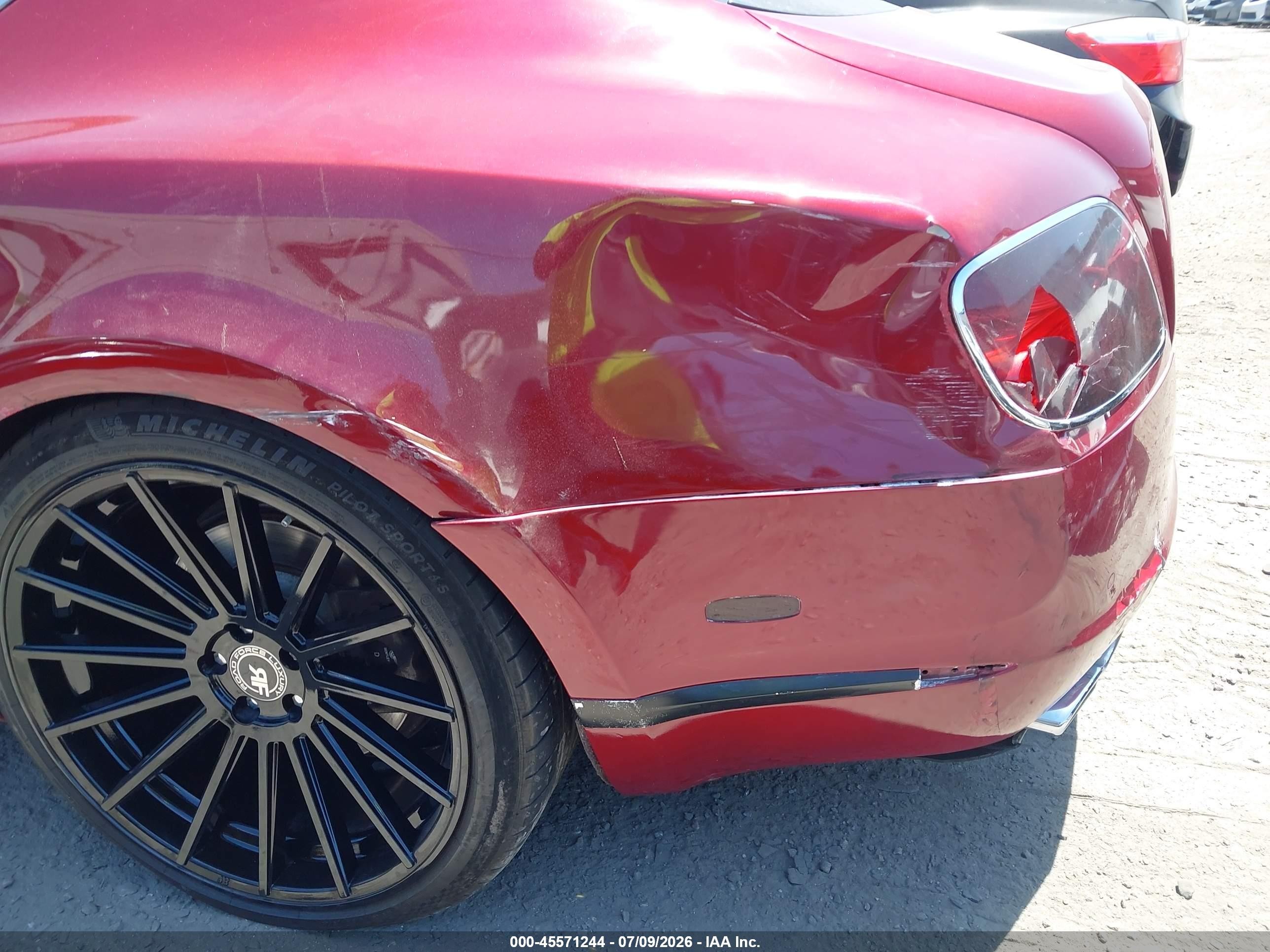 2013 Bentley Continental Gt V8 Red vin: SCBFT7ZA2DC083685