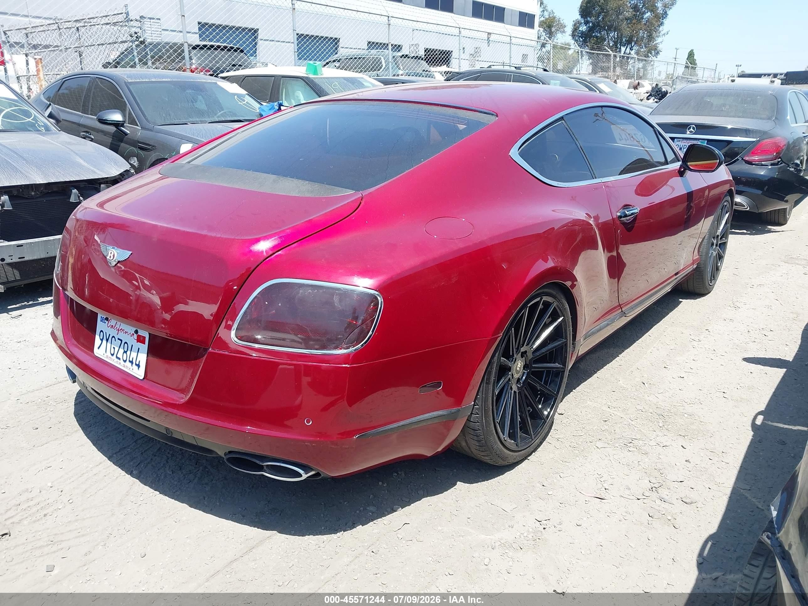 2013 Bentley Continental Gt V8 Red vin: SCBFT7ZA2DC083685