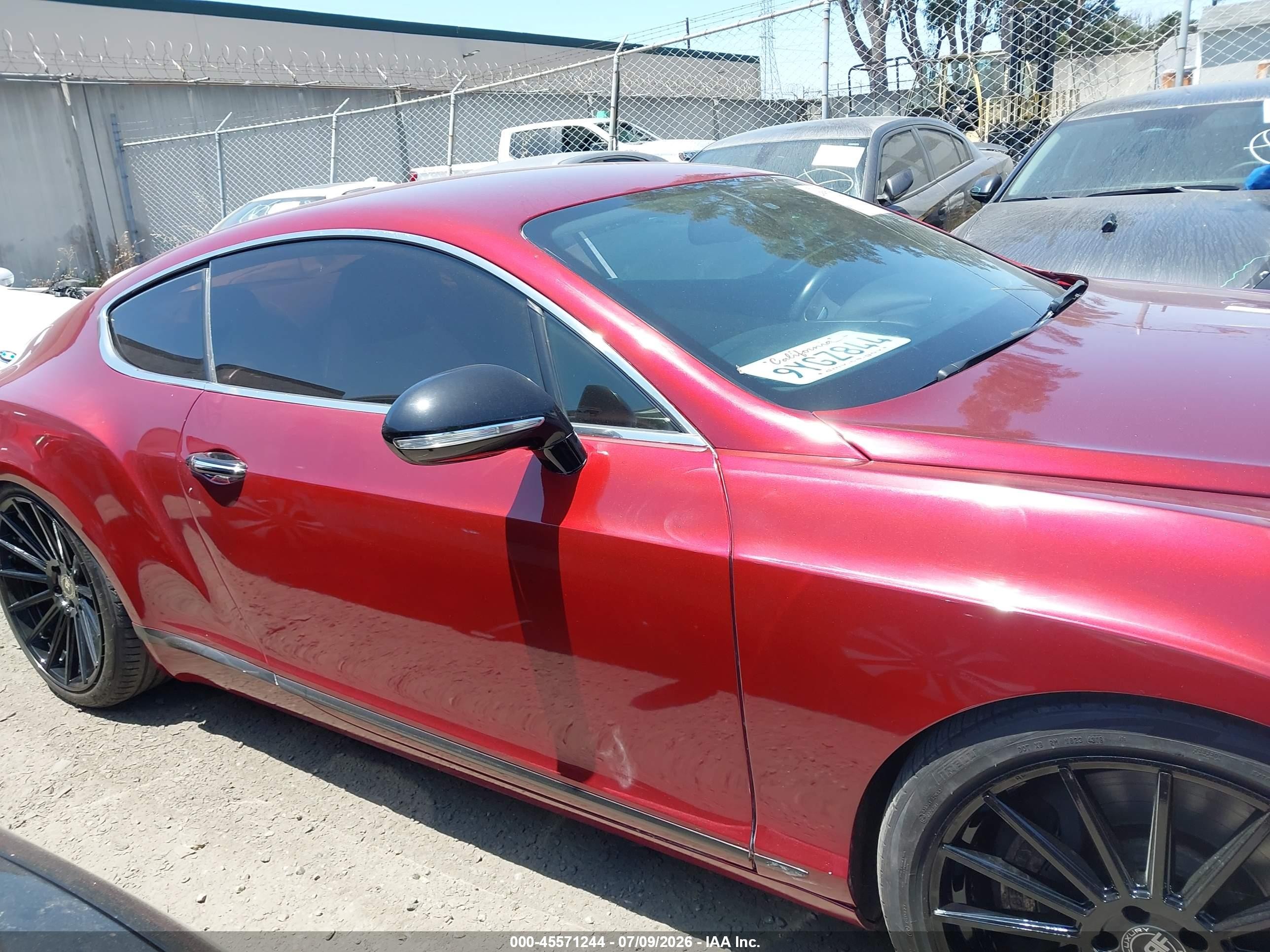2013 Bentley Continental Gt V8 Red vin: SCBFT7ZA2DC083685