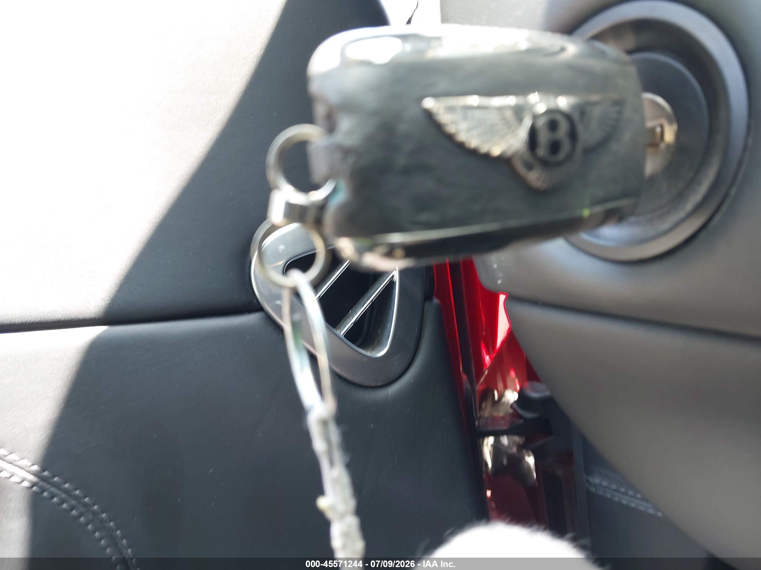 2013 Bentley Continental Gt V8 Red vin: SCBFT7ZA2DC083685
