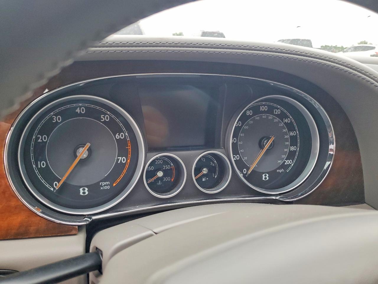 2013 Bentley Continental Gt V8 Черный vin: SCBFT7ZA6DC082040
