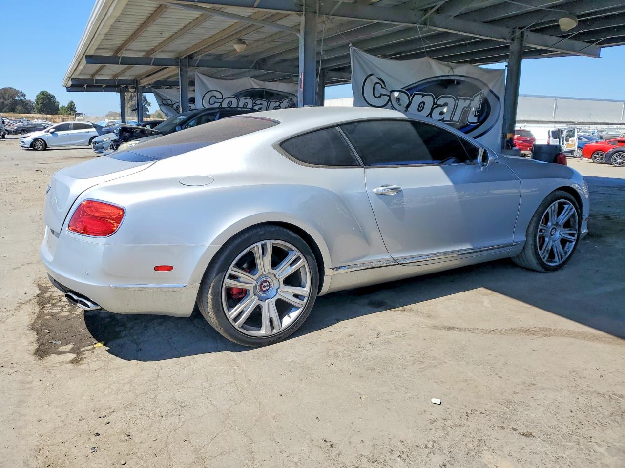 2013 Bentley Continental Gt V8 Серебряный vin: SCBFT7ZA9DC085367
