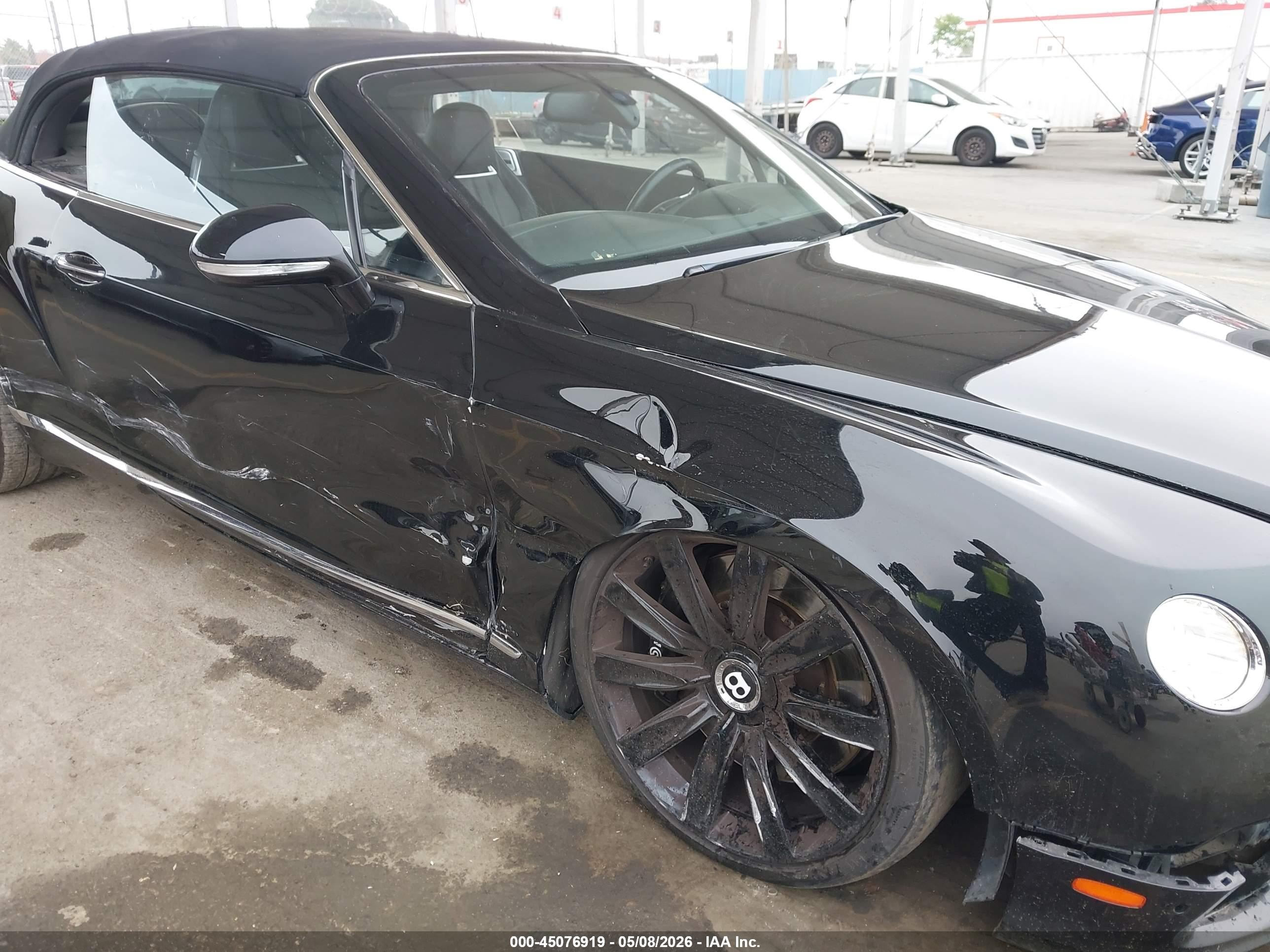 2013 Bentley Continental Gtc   Черный vin: SCBGR3ZAXDC080271