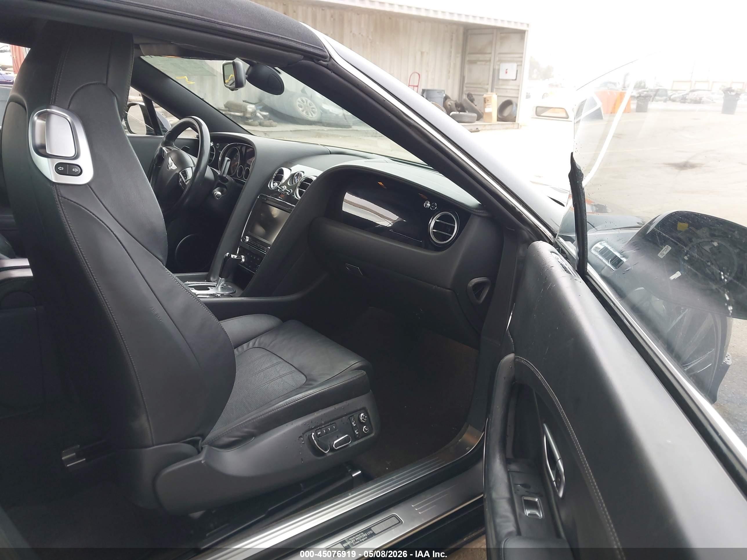 2013 Bentley Continental Gtc   Черный vin: SCBGR3ZAXDC080271