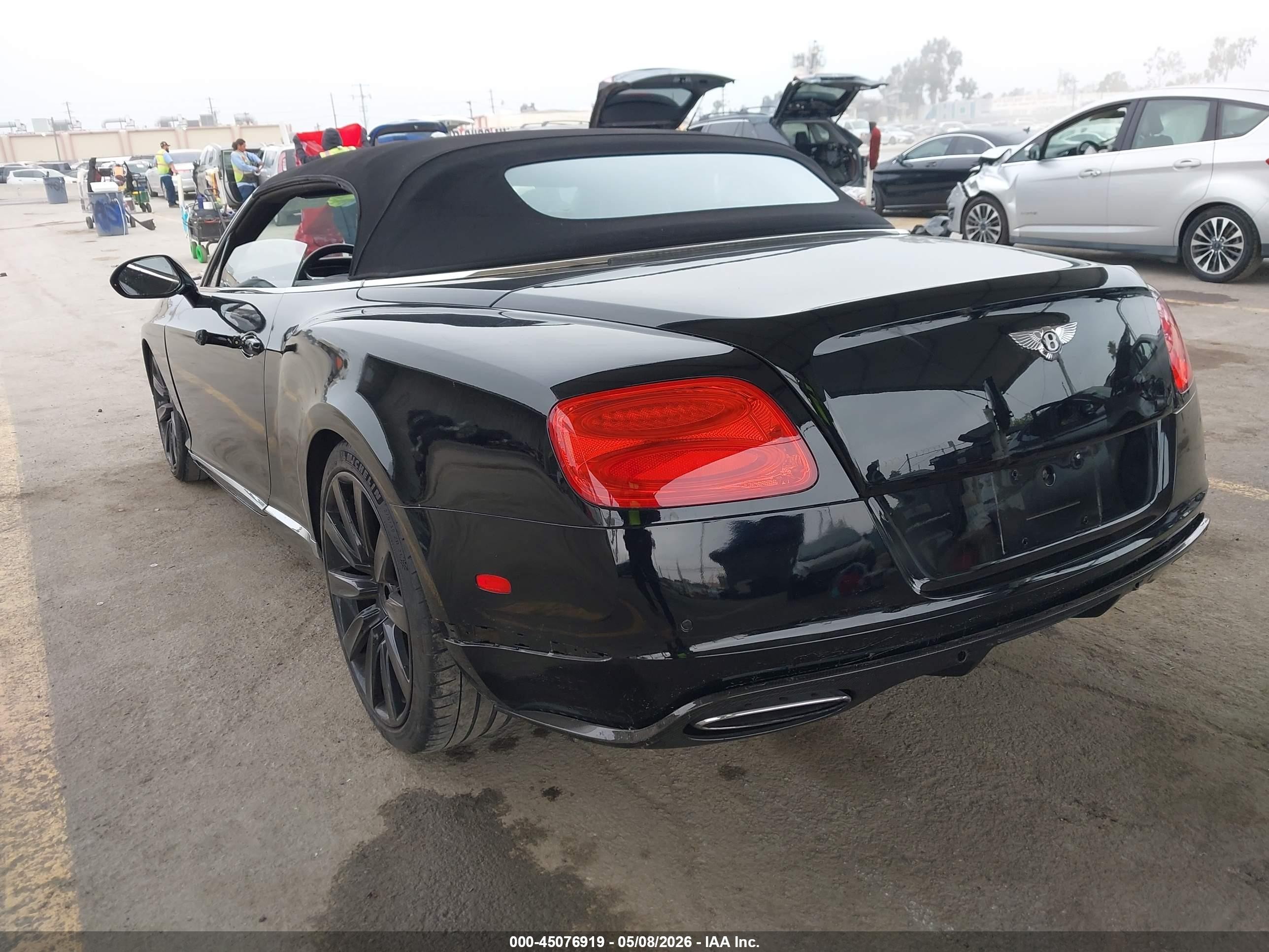 2013 Bentley Continental Gtc   Черный vin: SCBGR3ZAXDC080271