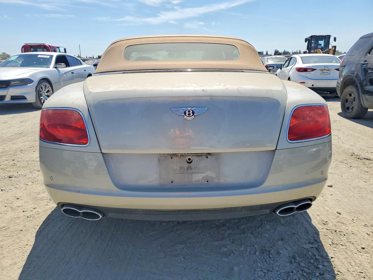 2013 Bentley Continental Gtc V8 Cream vin: SCBGT3ZA7DC084828