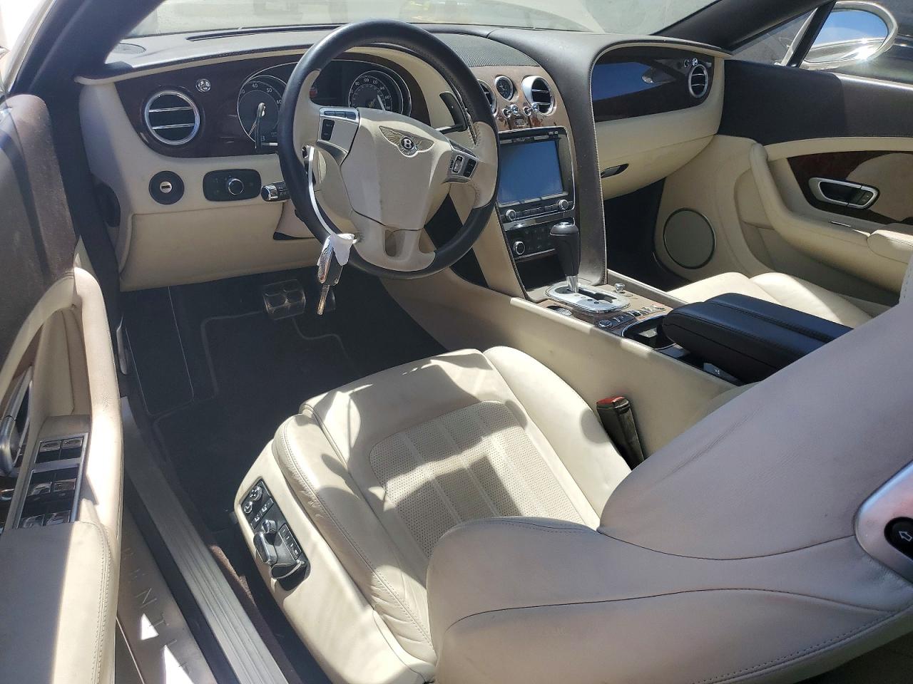 2013 Bentley Continental Gtc V8 Cream vin: SCBGT3ZA7DC084828