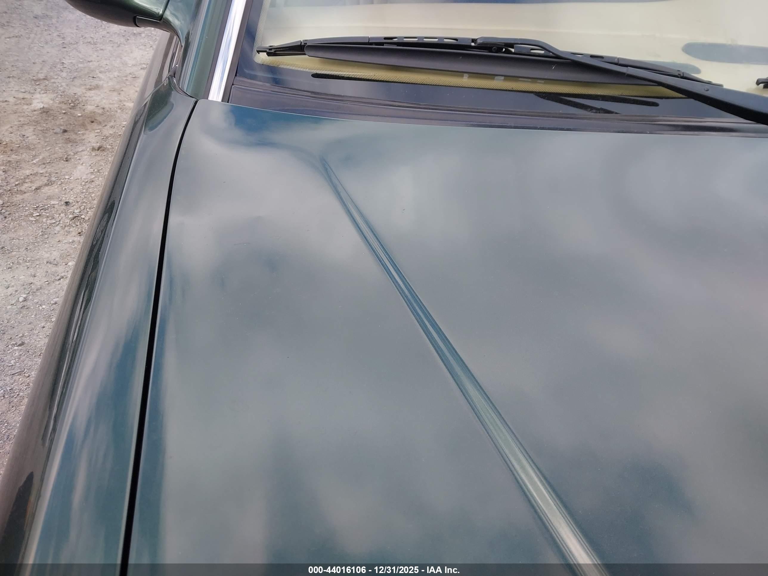 1999 Bentley Arnage   Зеленый vin: SCBLB51E2XCX02346