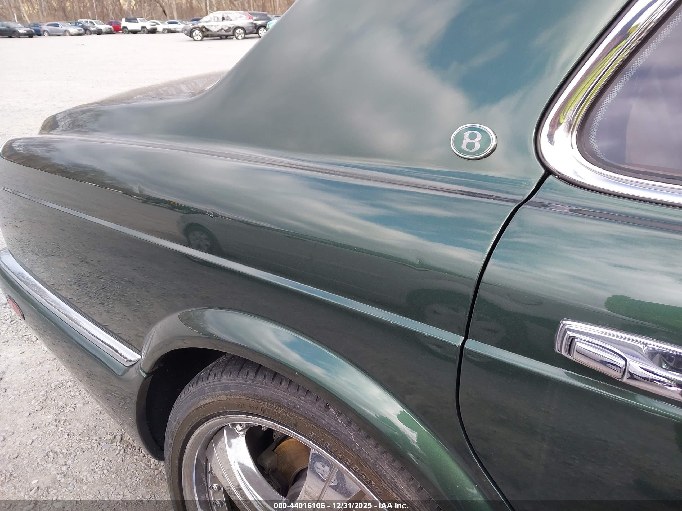 1999 Bentley Arnage   Зеленый vin: SCBLB51E2XCX02346