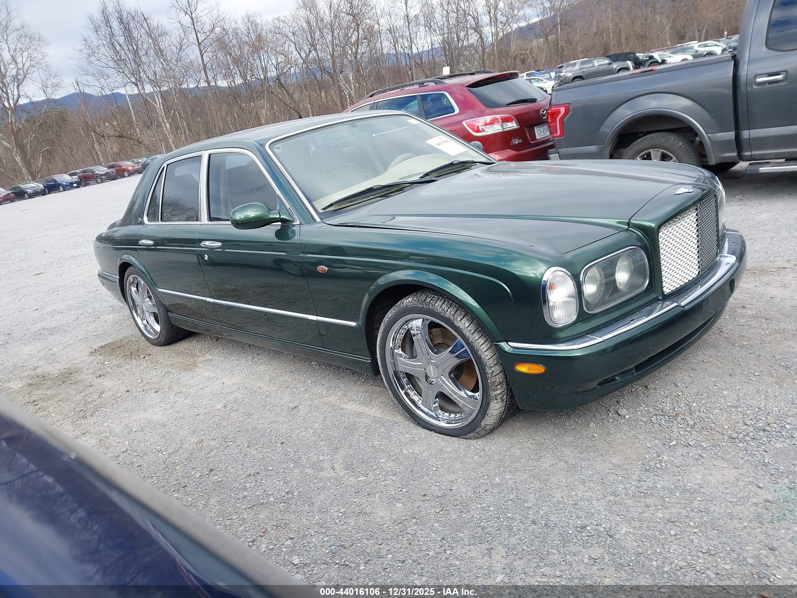 1999 Bentley Arnage   Зеленый vin: SCBLB51E2XCX02346