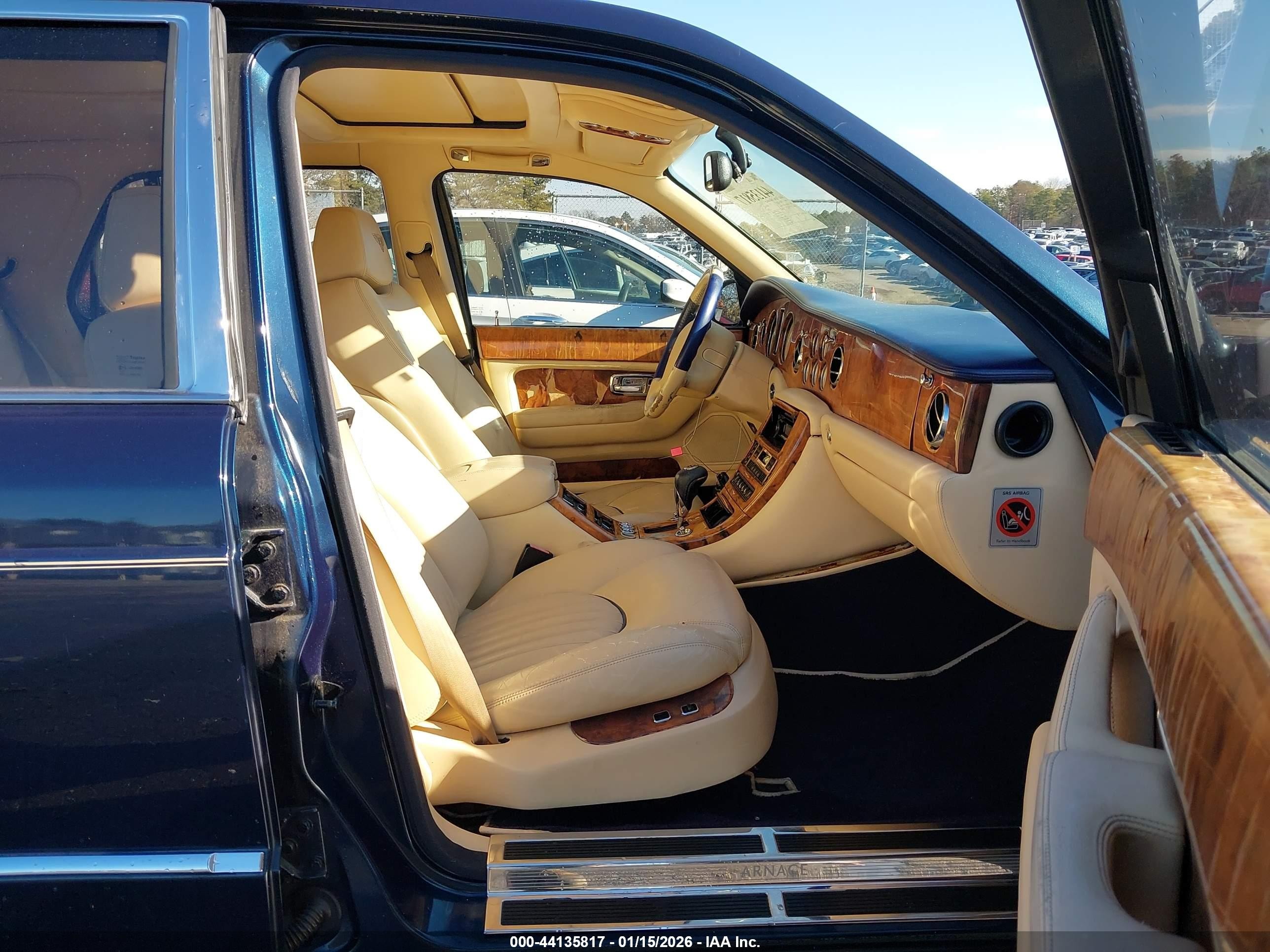 1999 Bentley Arnage Navy vin: SCBLB51E2XCX03013