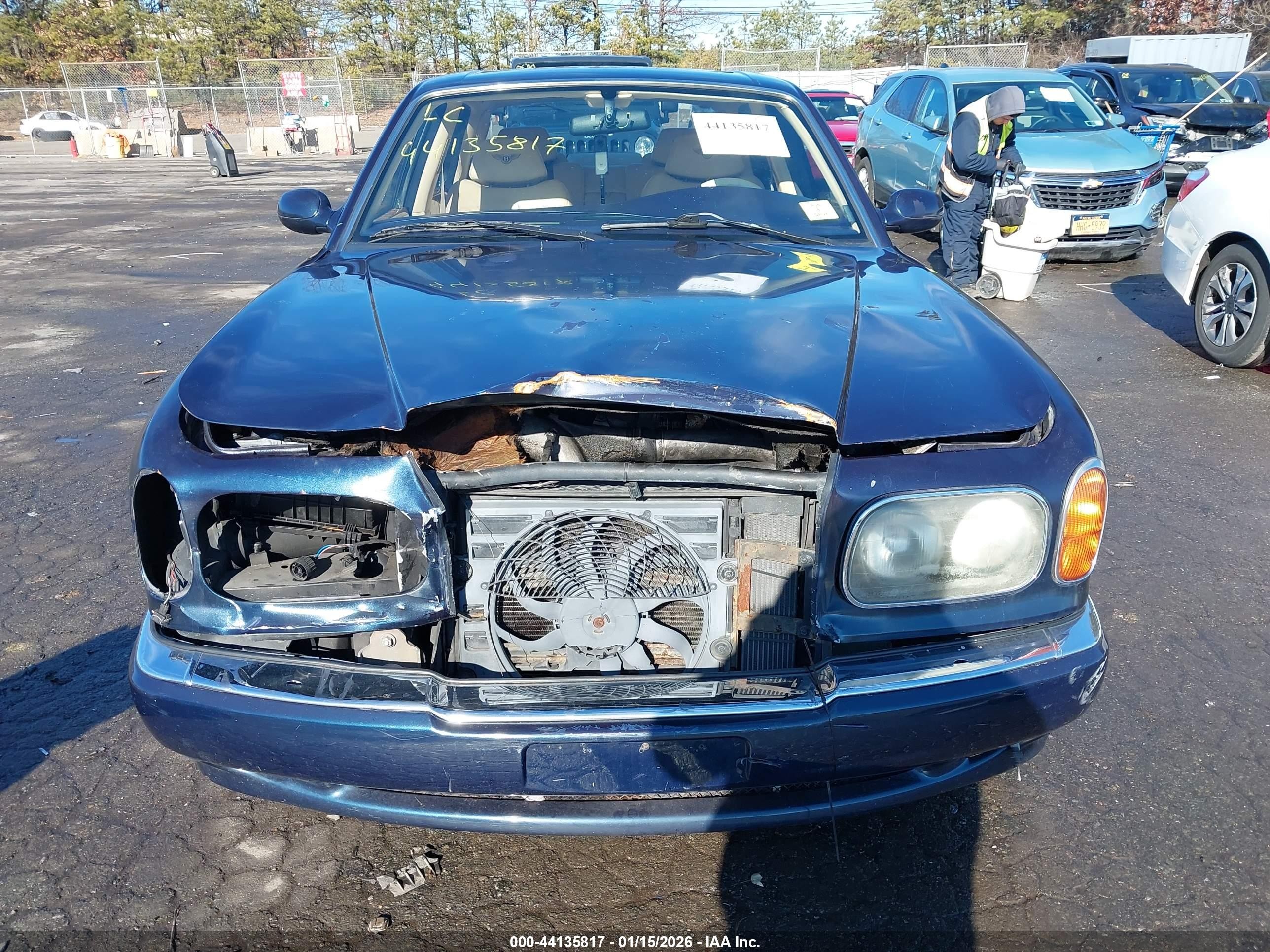 1999 Bentley Arnage Navy vin: SCBLB51E2XCX03013