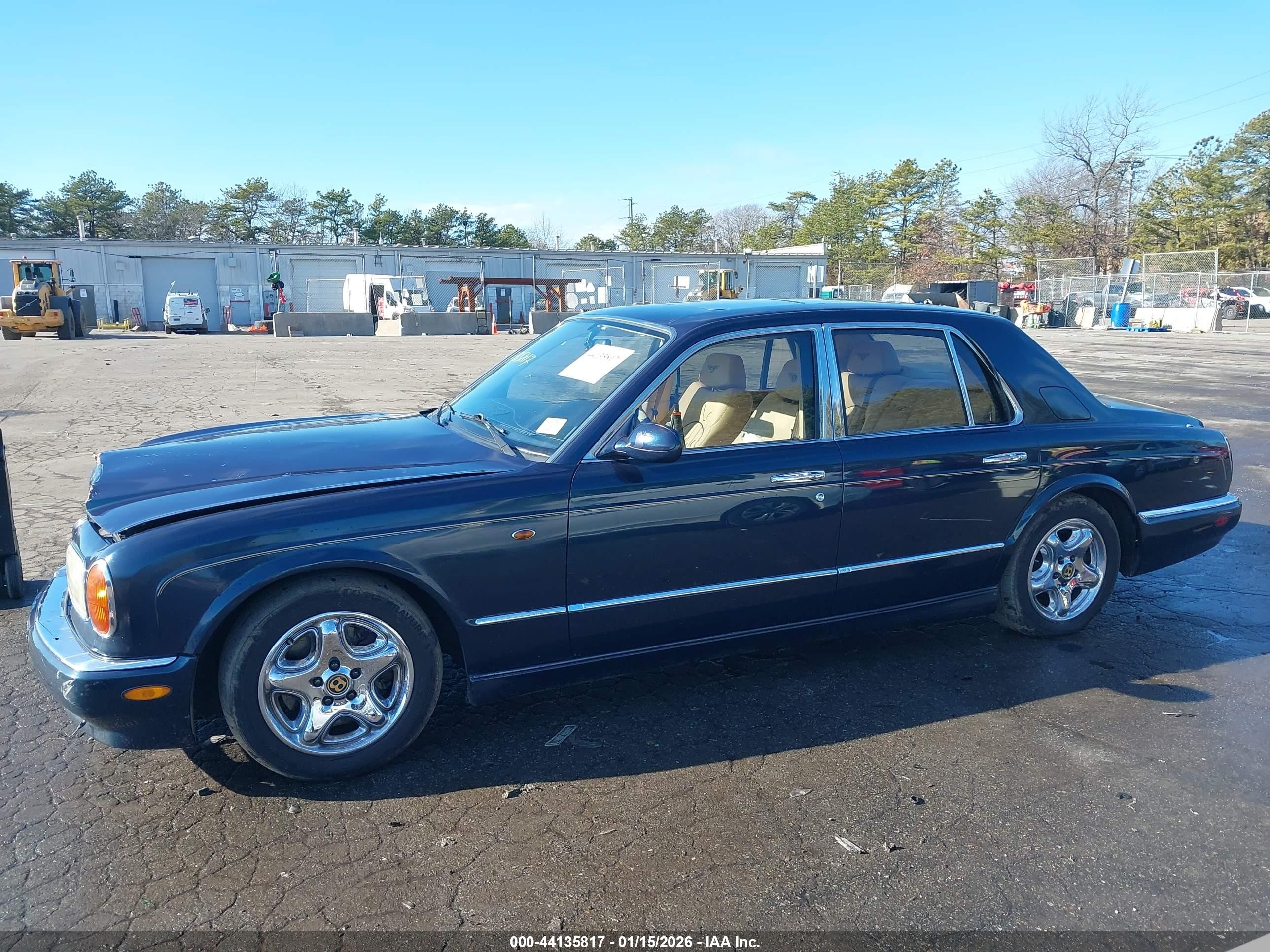 1999 Bentley Arnage Navy vin: SCBLB51E2XCX03013