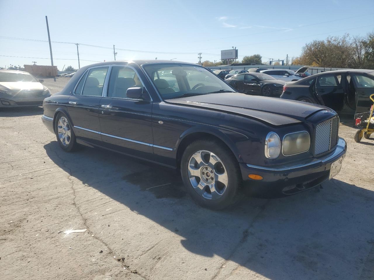 2001 Bentley Arnage Blue vin: SCBLC31E01CX05867