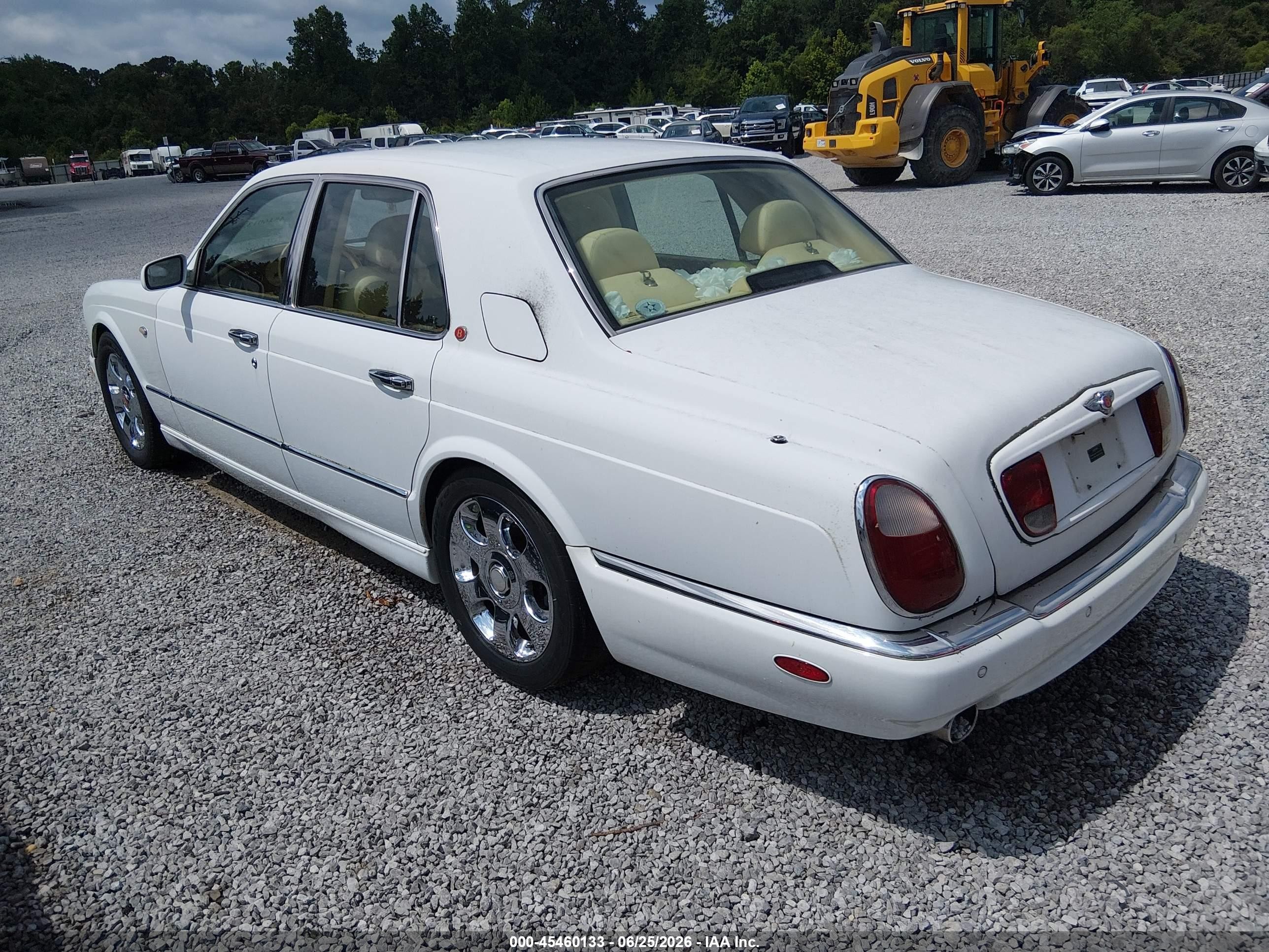2000 Bentley Arnage   White vin: SCBLC31E2YCX05170