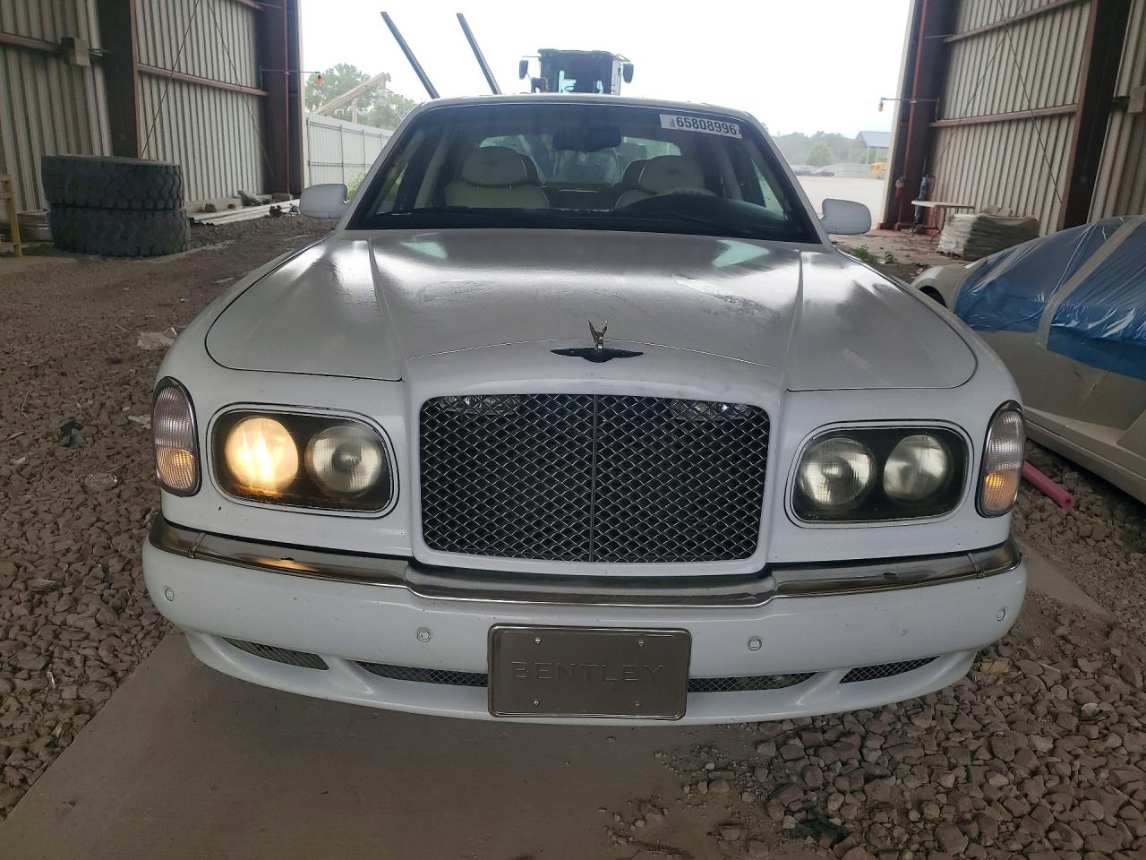 2000 Bentley Arnage White vin: SCBLC31E2YCX05170