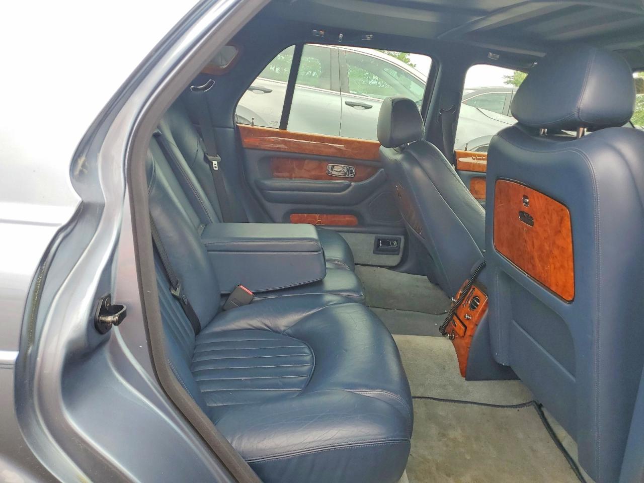 2000 Bentley Arnage Синий vin: SCBLC31E5YCX05308