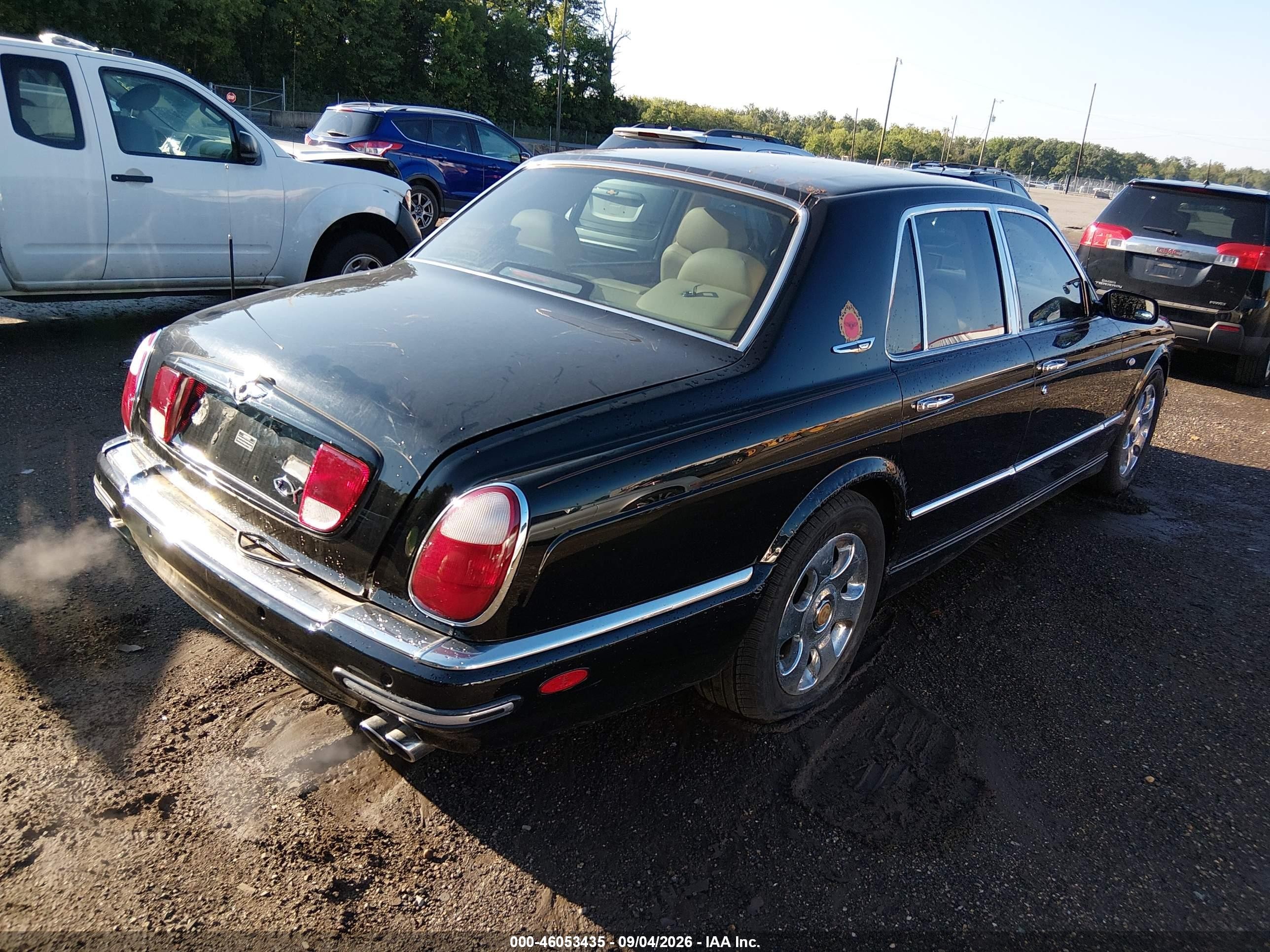 2001 Bentley Arnage   Black vin: SCBLC31E91CX06208