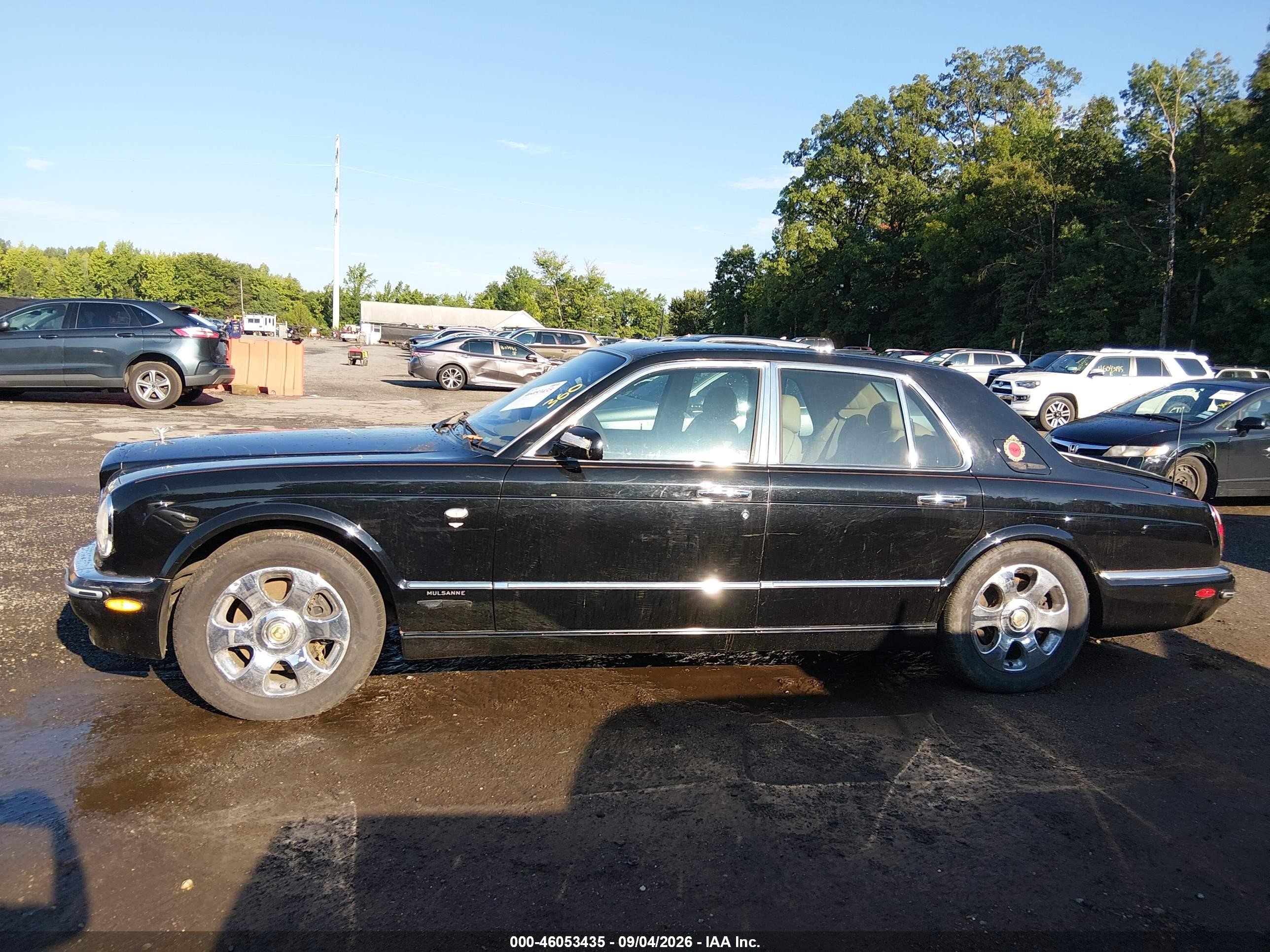 2001 Bentley Arnage   Black vin: SCBLC31E91CX06208