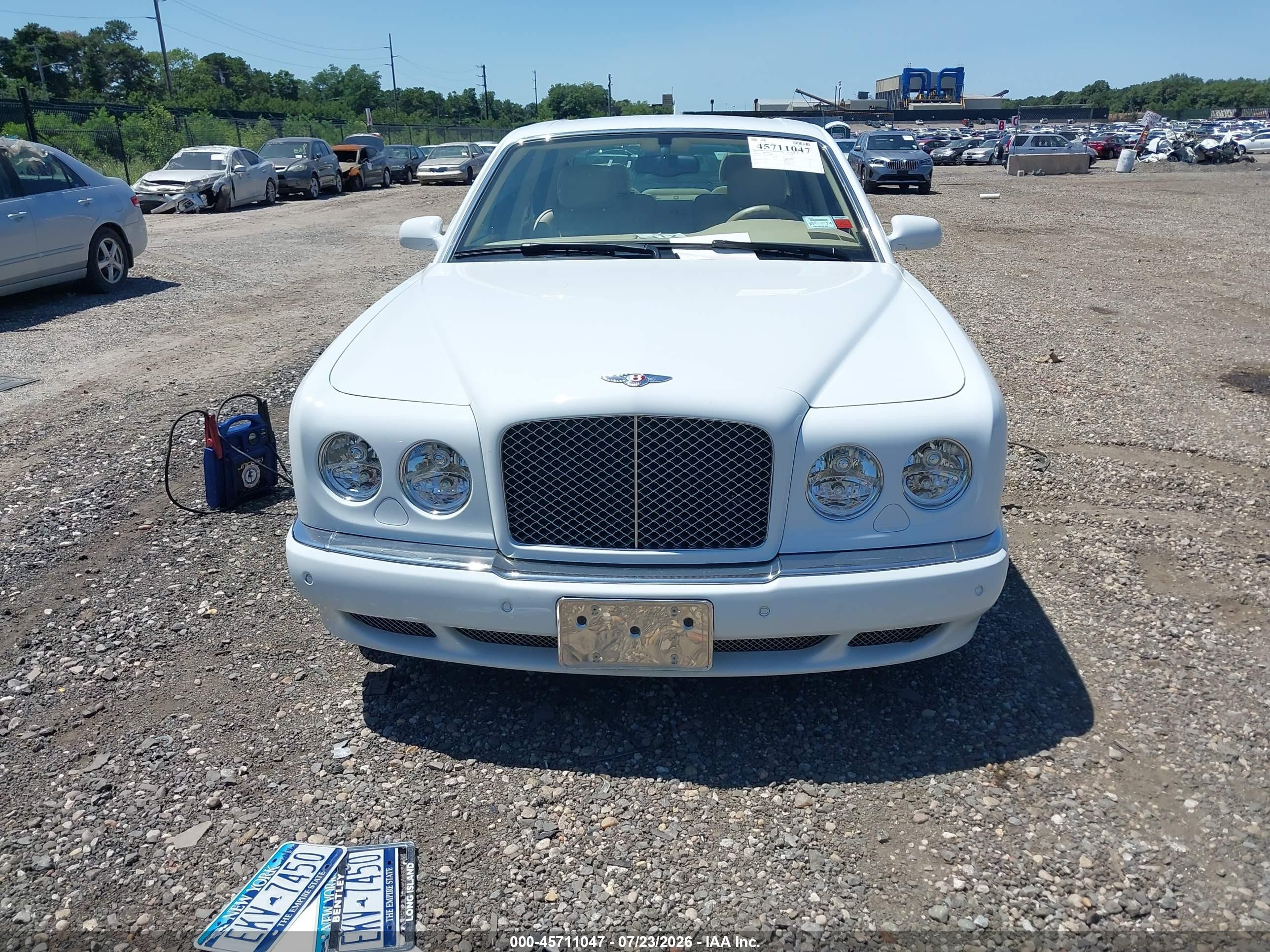 2005 Bentley Arnage R/rl Белый vin: SCBLC37F85CX10918