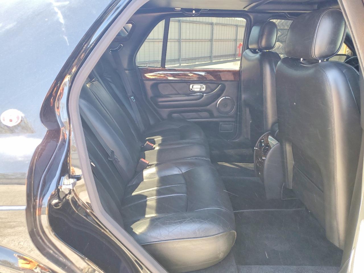 2007 Bentley Arnage R Black vin: SCBLC47J97CX12299