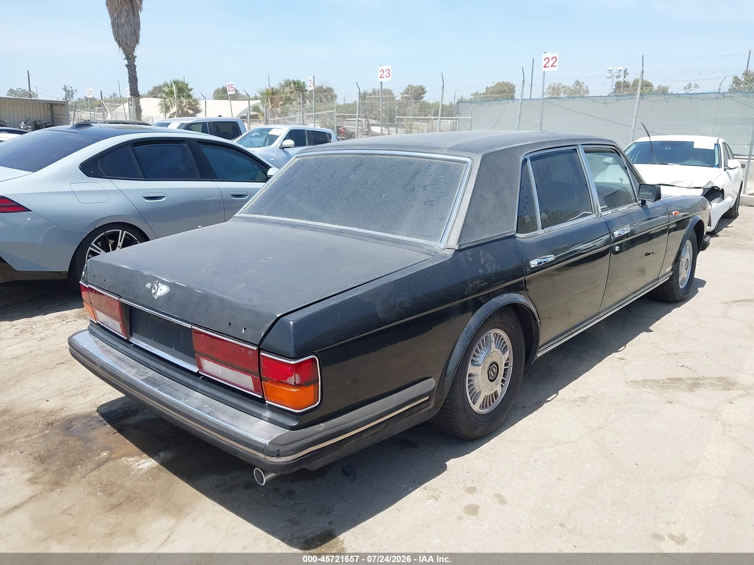 1991 Bentley Eight Black vin: SCBZE02D7MCX33842