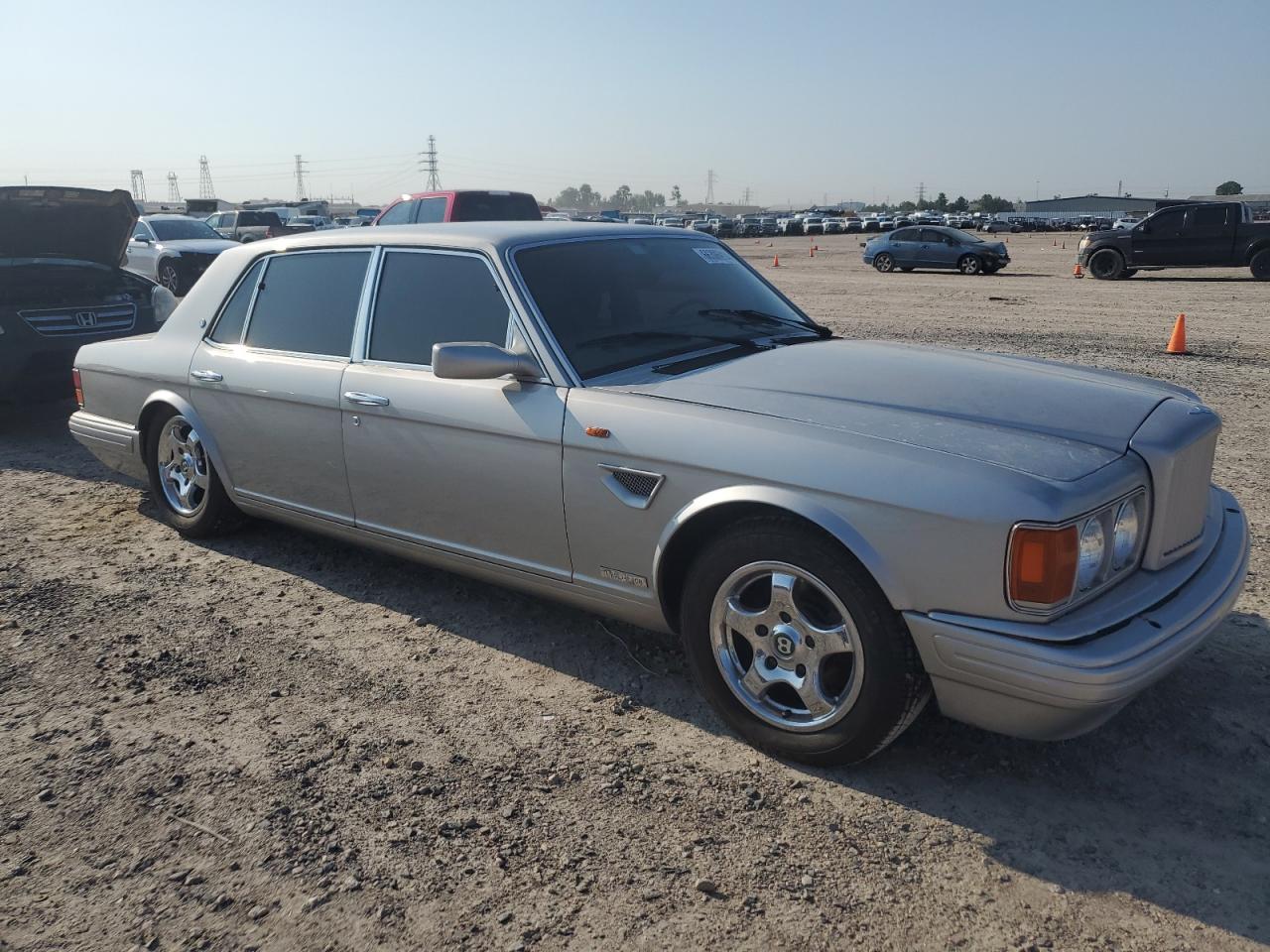 1997 Bentley Turbo R Серебряный vin: SCBZP22C3VCX60129
