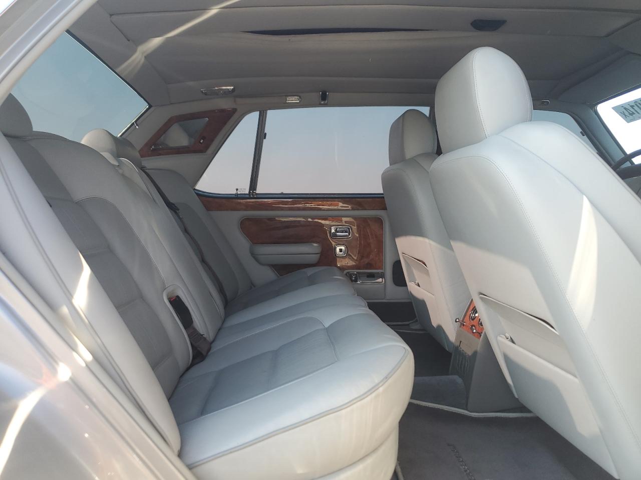 1997 Bentley Turbo R Серебряный vin: SCBZP22C3VCX60129