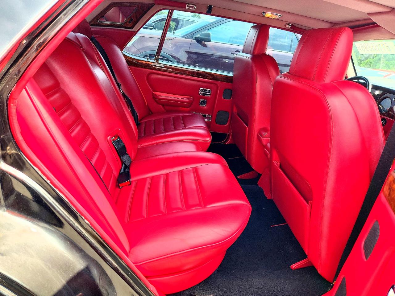 1991 Bentley Turbo R Black vin: SCBZR03D0MCX34737