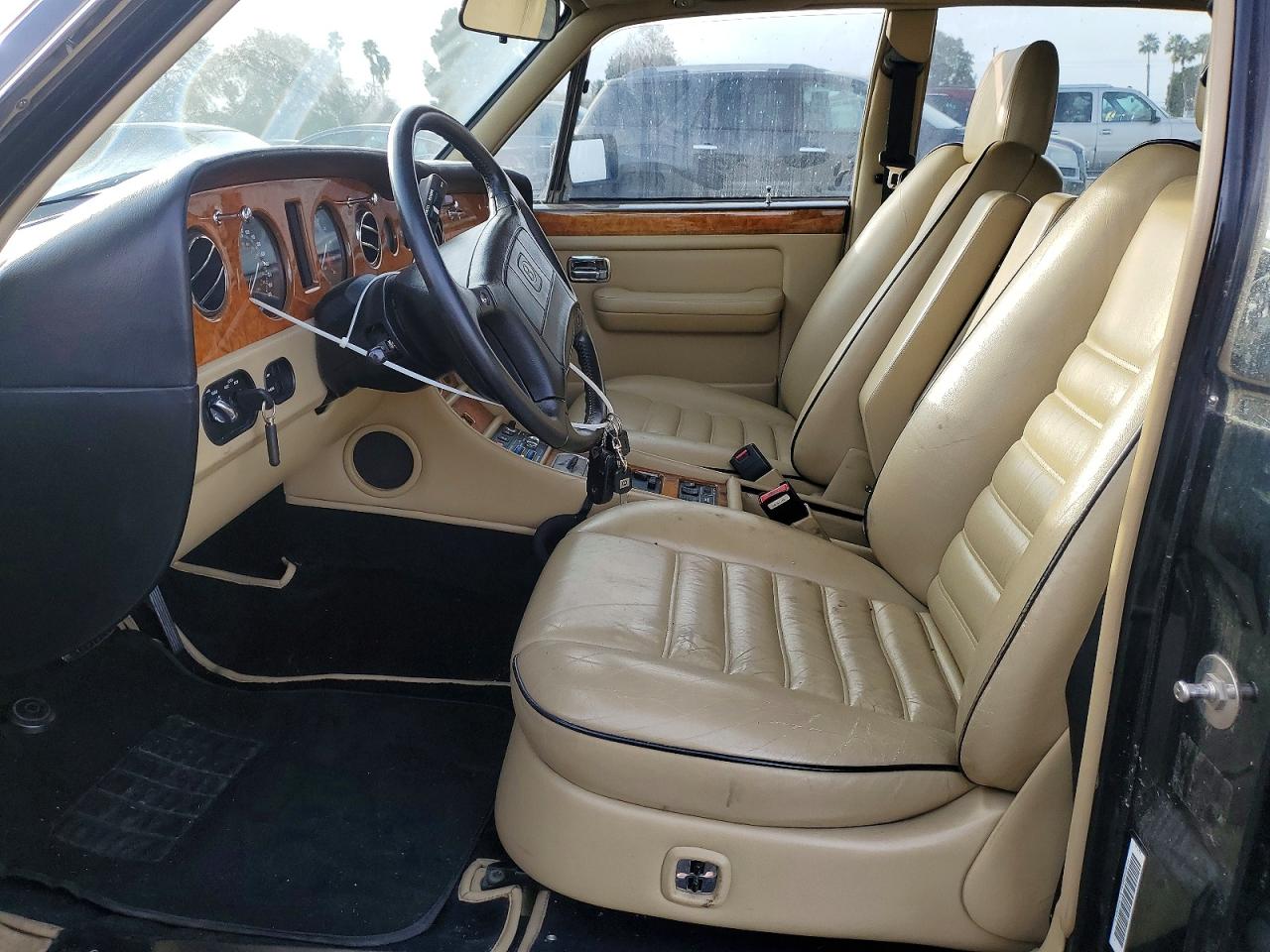 1991 Bentley Turbo R Black vin: SCBZR03D7MCX33892
