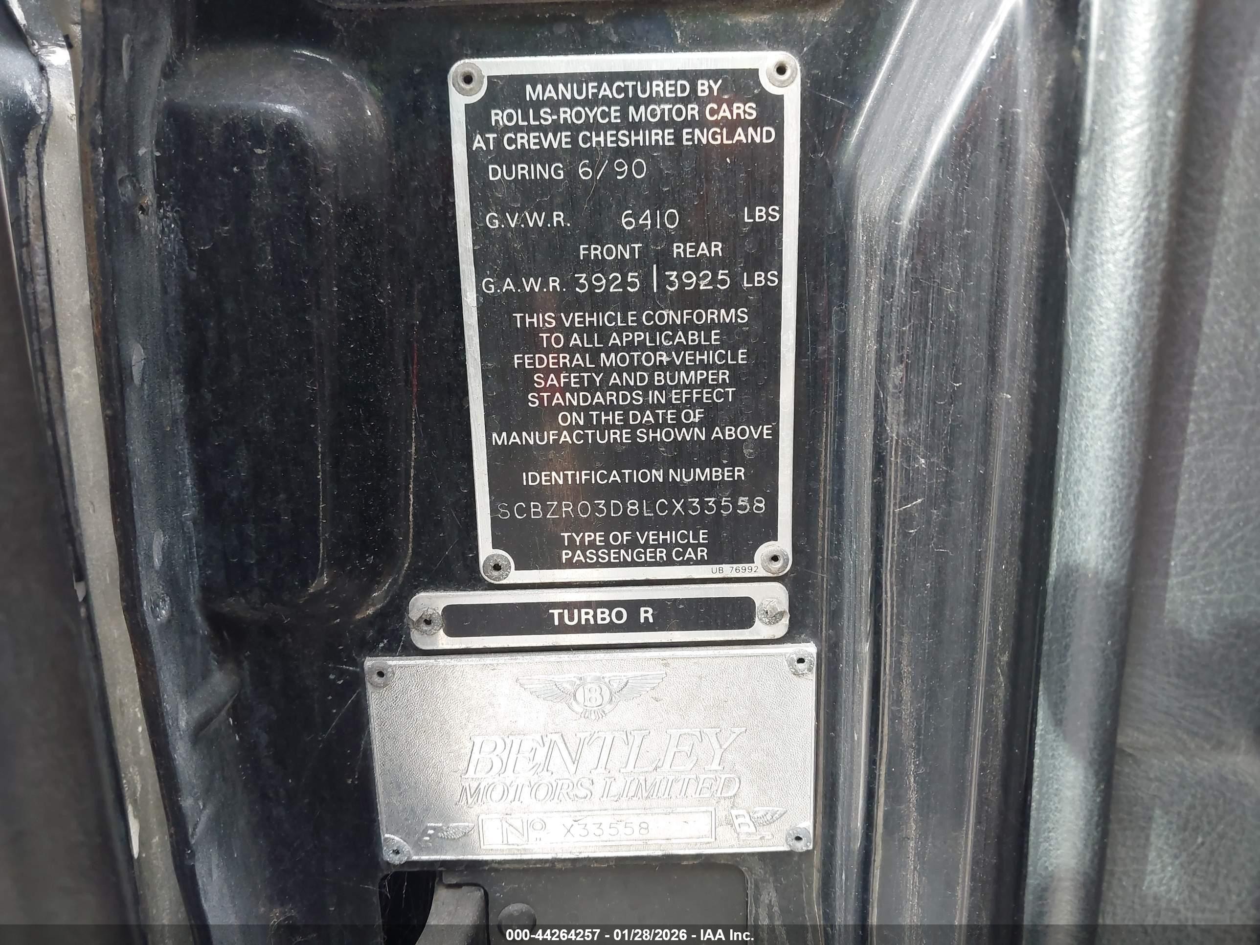 1990 Bentley Turbo R Золотой vin: SCBZR03D8LCX33558
