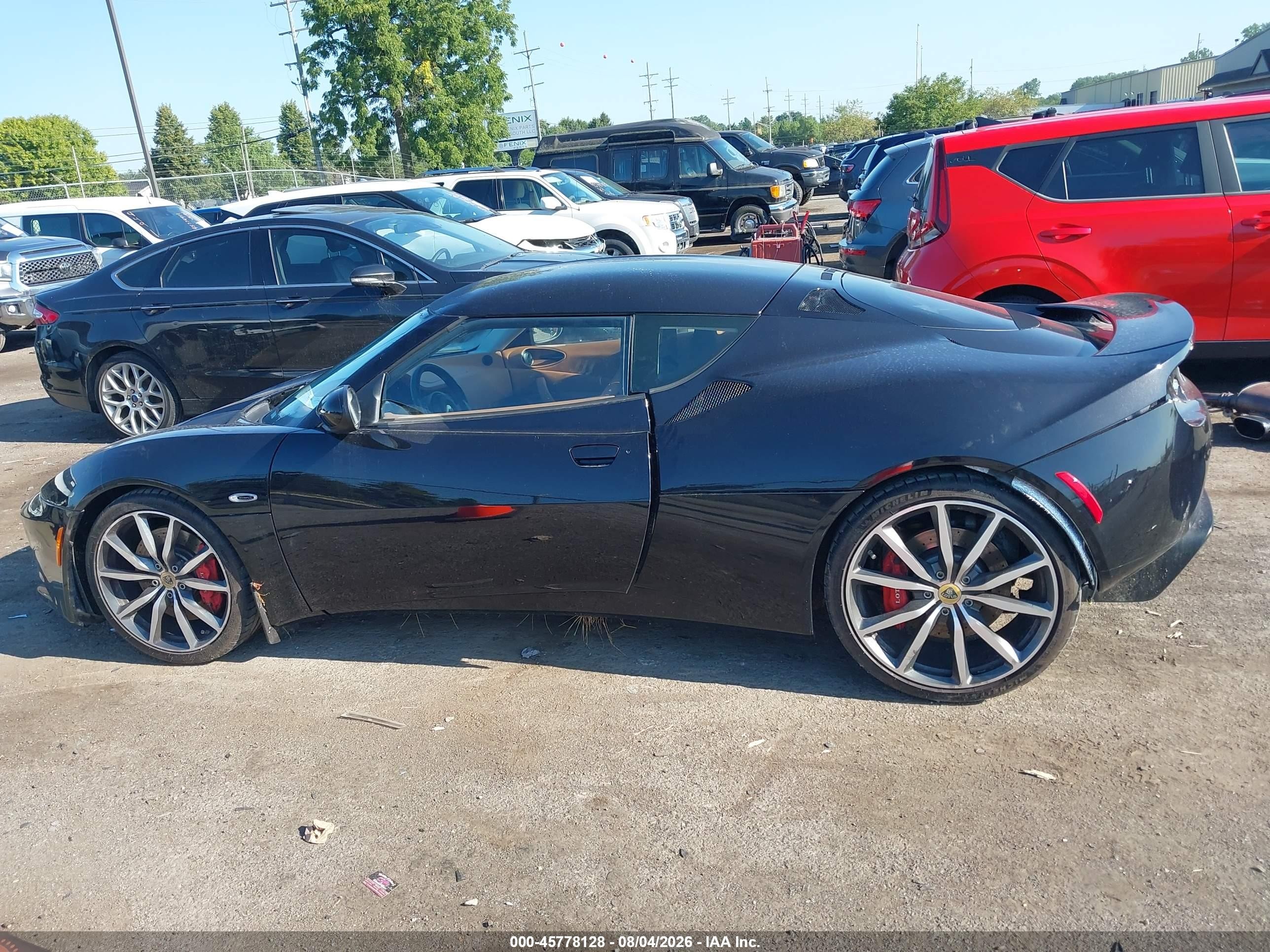 2014 Lotus Evora S 2+2 Black vin: SCCLMDSU8EHA10035