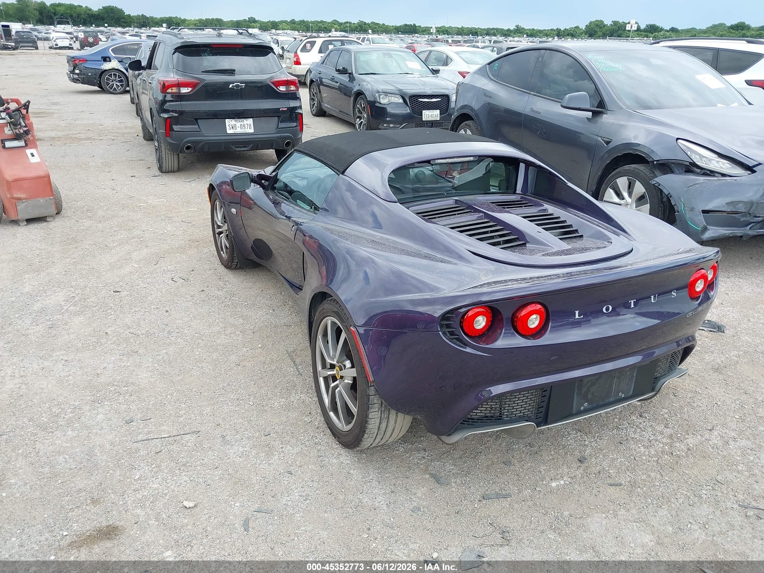 2006 Lotus Elise   Purple vin: SCCPC11106HL30569
