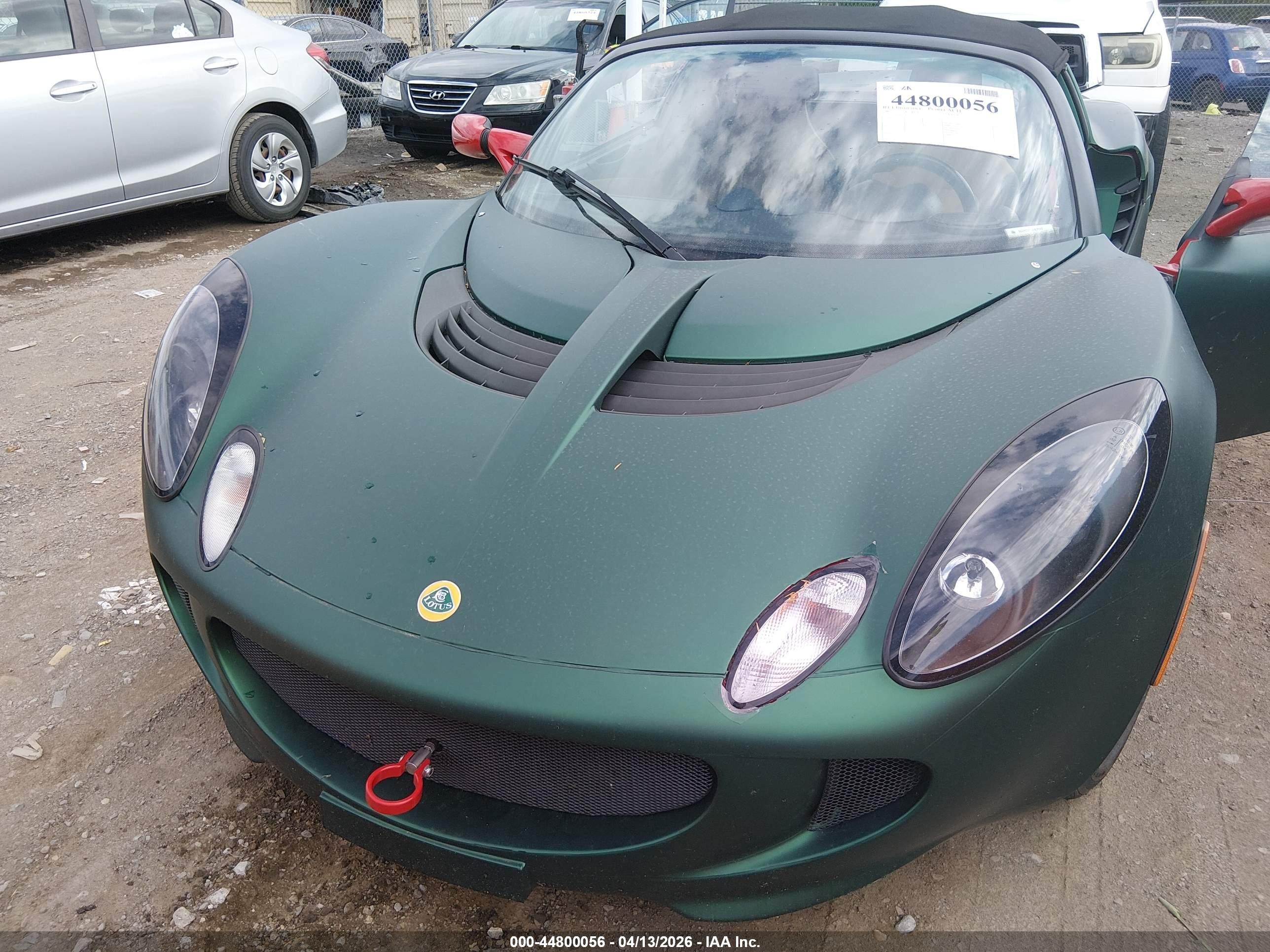 2005 Lotus Elise   Green vin: SCCPC11125HL31205