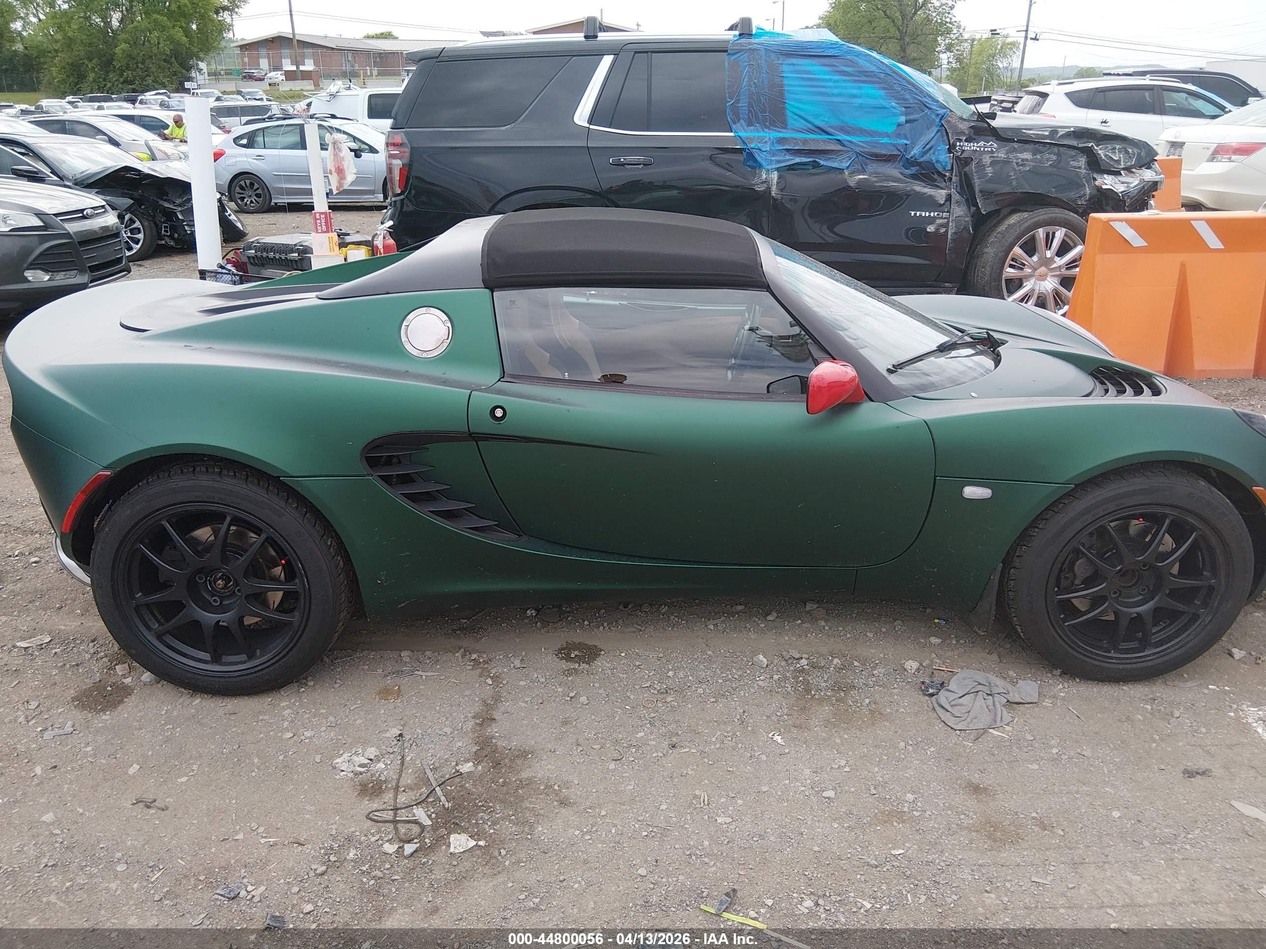 2005 Lotus Elise   Green vin: SCCPC11125HL31205