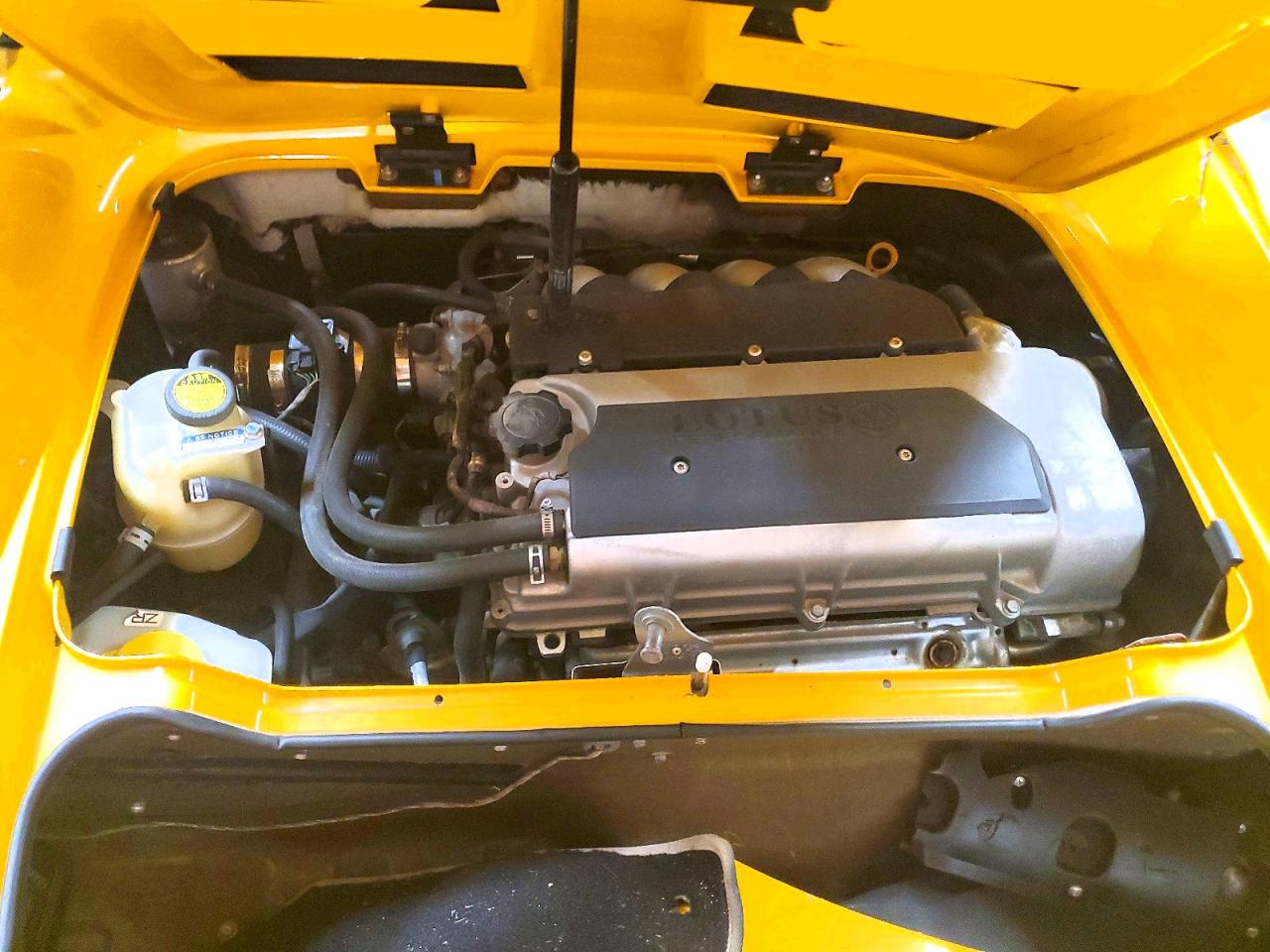 2005 Lotus Elise Желтый vin: SCCPC11185HL33279