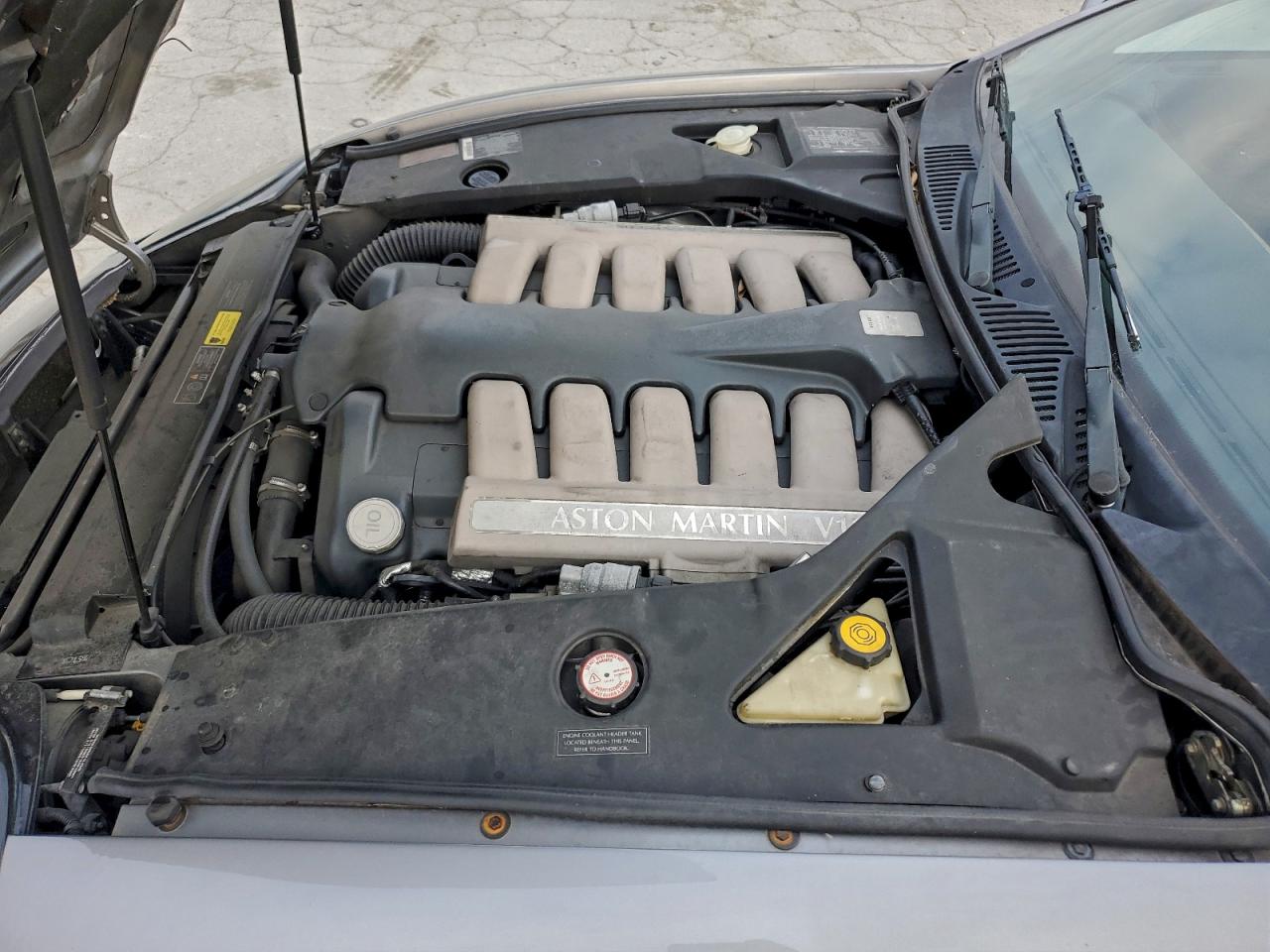 2002 Aston Martin Db7 Vantage Серебряный vin: SCFAB42392K402475