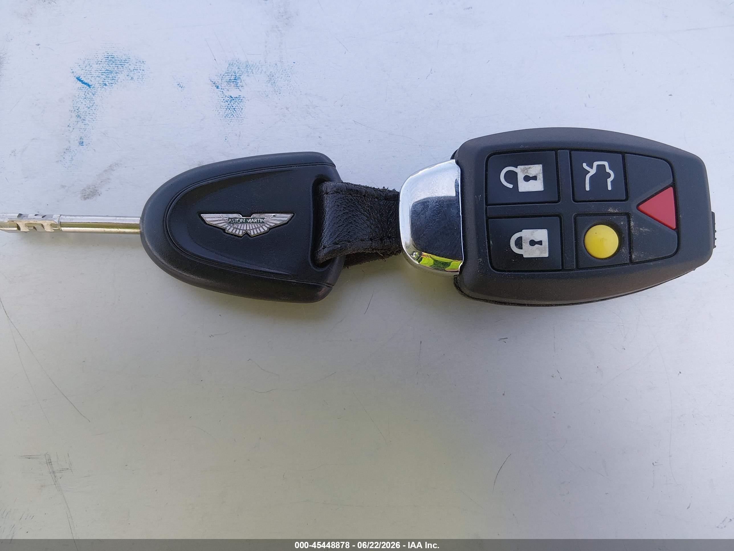 2006 Aston Martin Db9 Volante Серебряный vin: SCFAD02A26GB05268