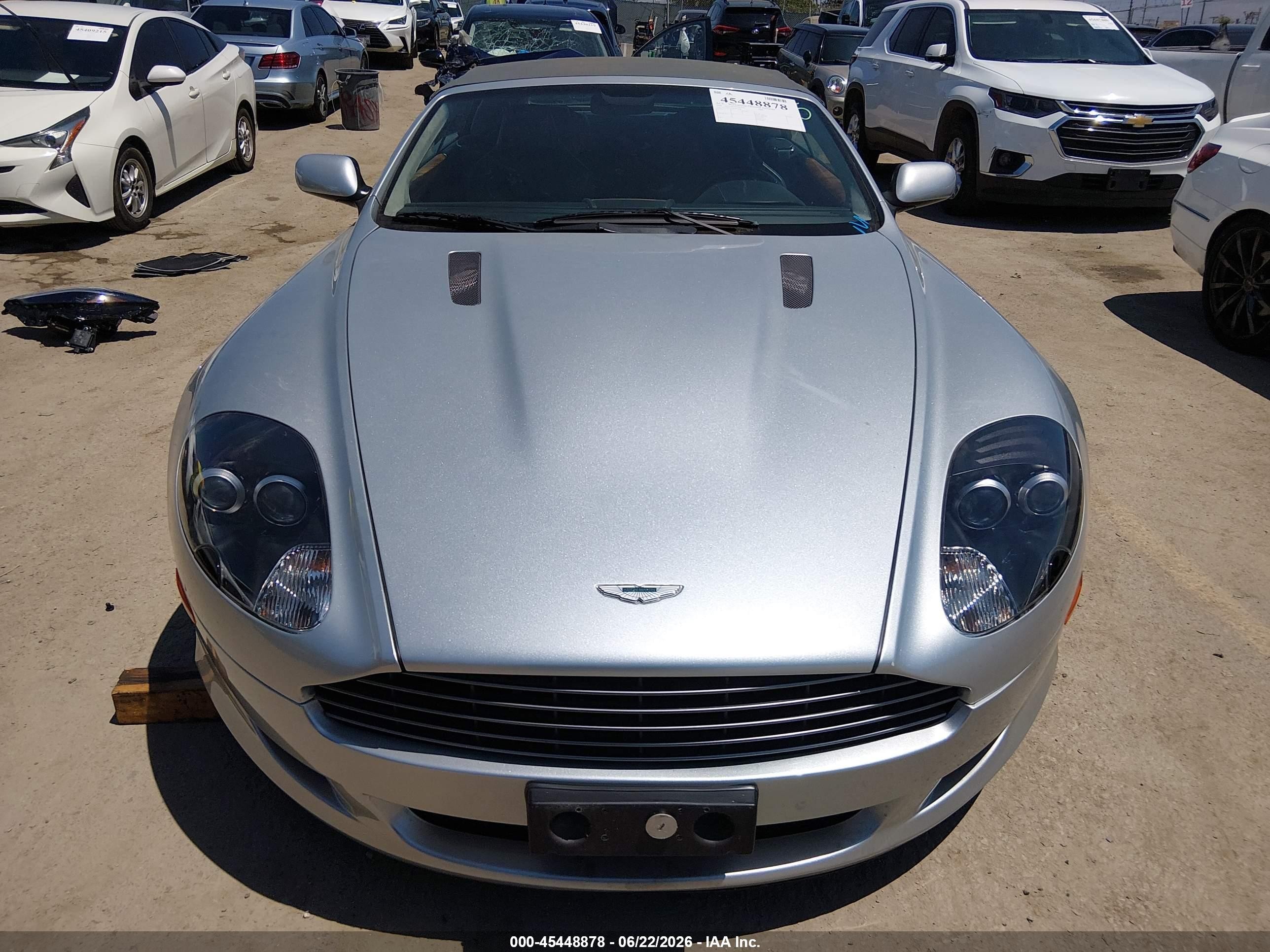 2006 Aston Martin Db9 Volante Серебряный vin: SCFAD02A26GB05268