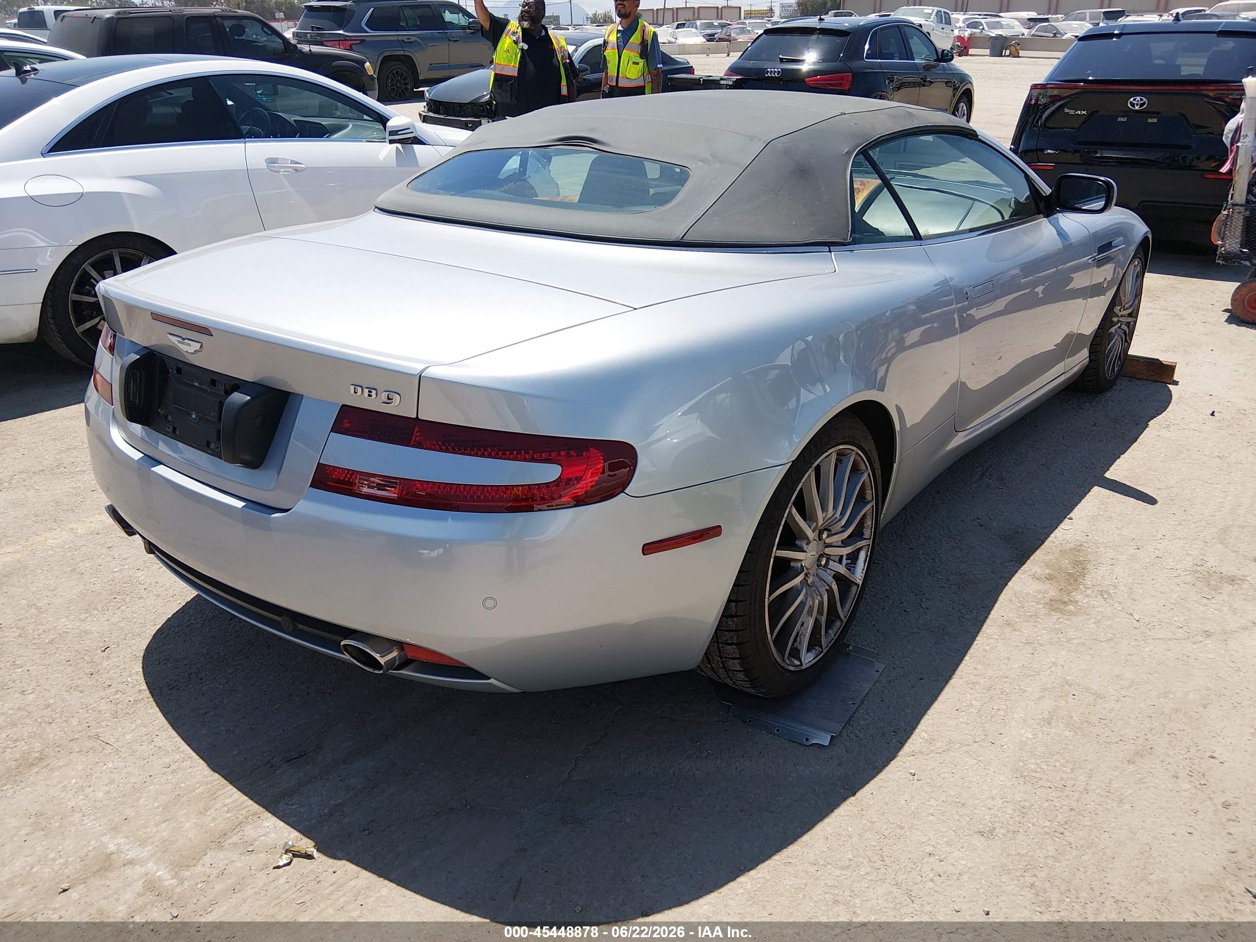 2006 Aston Martin Db9 Volante Серебряный vin: SCFAD02A26GB05268