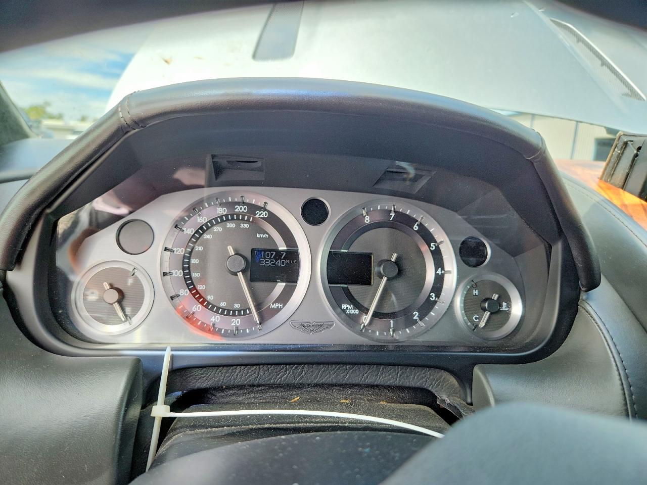 2006 Aston Martin Db9 Volante Silver vin: SCFAD02A96GB04649