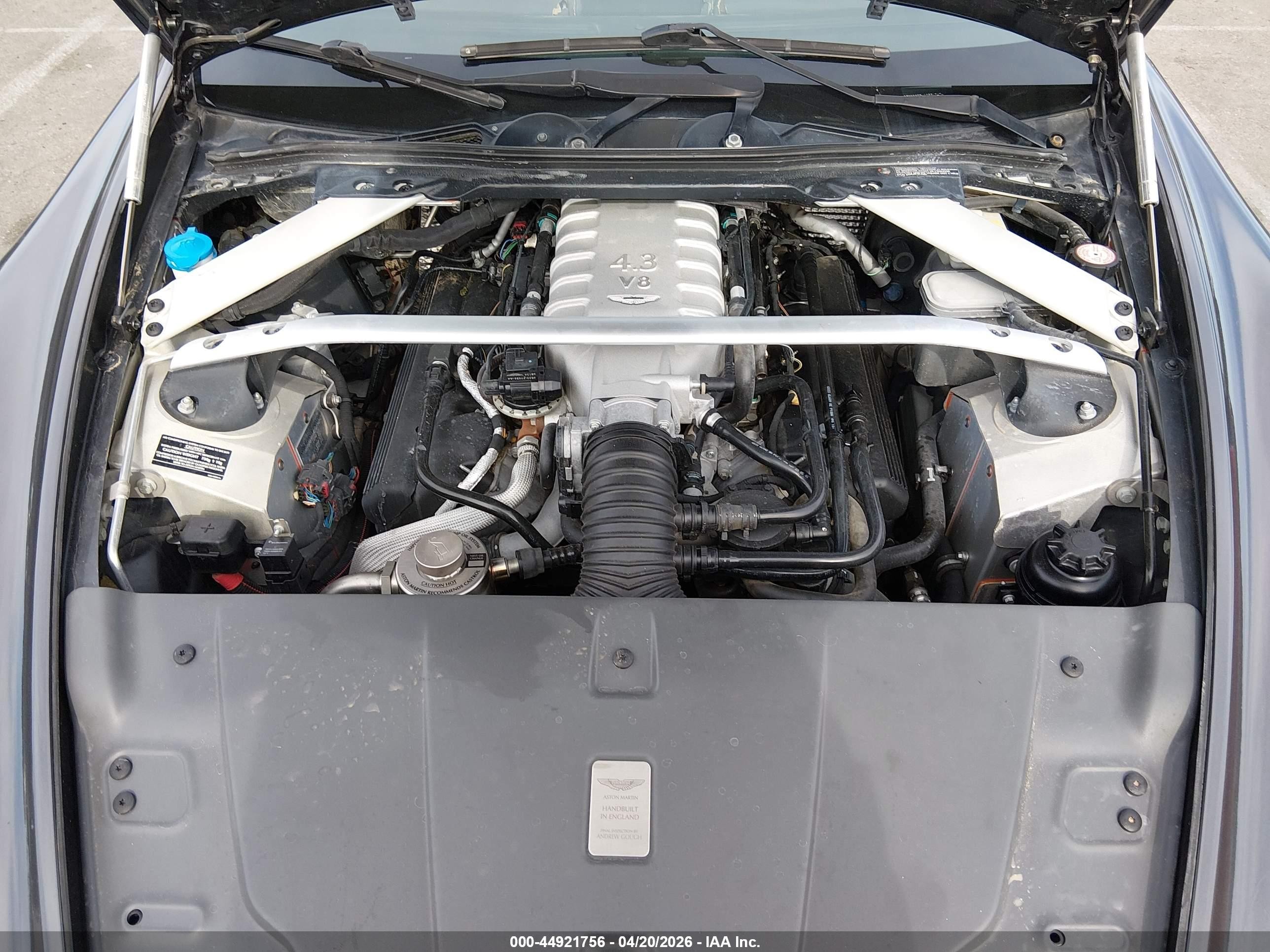 2006 Aston Martin V8 Vantage   Серый vin: SCFBB03BX6GC01747