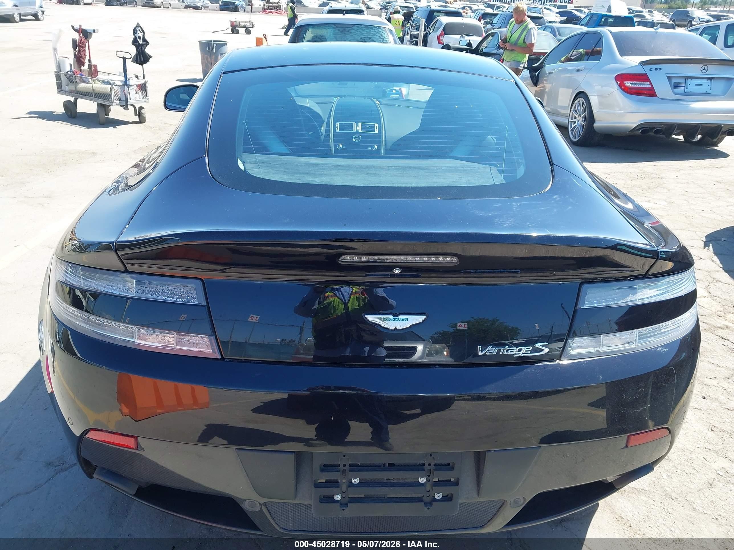 2013 Aston Martin V8 Vantage S Черный vin: SCFEBBDL8DGC17765